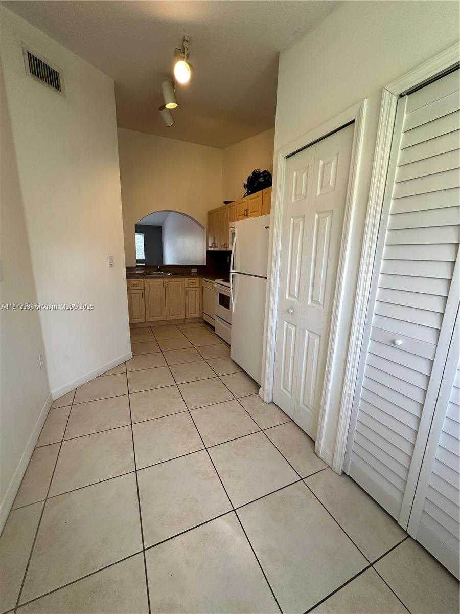 Small Image of 3398 NORTH EAST 9TH DR #202, Homestead Number 9