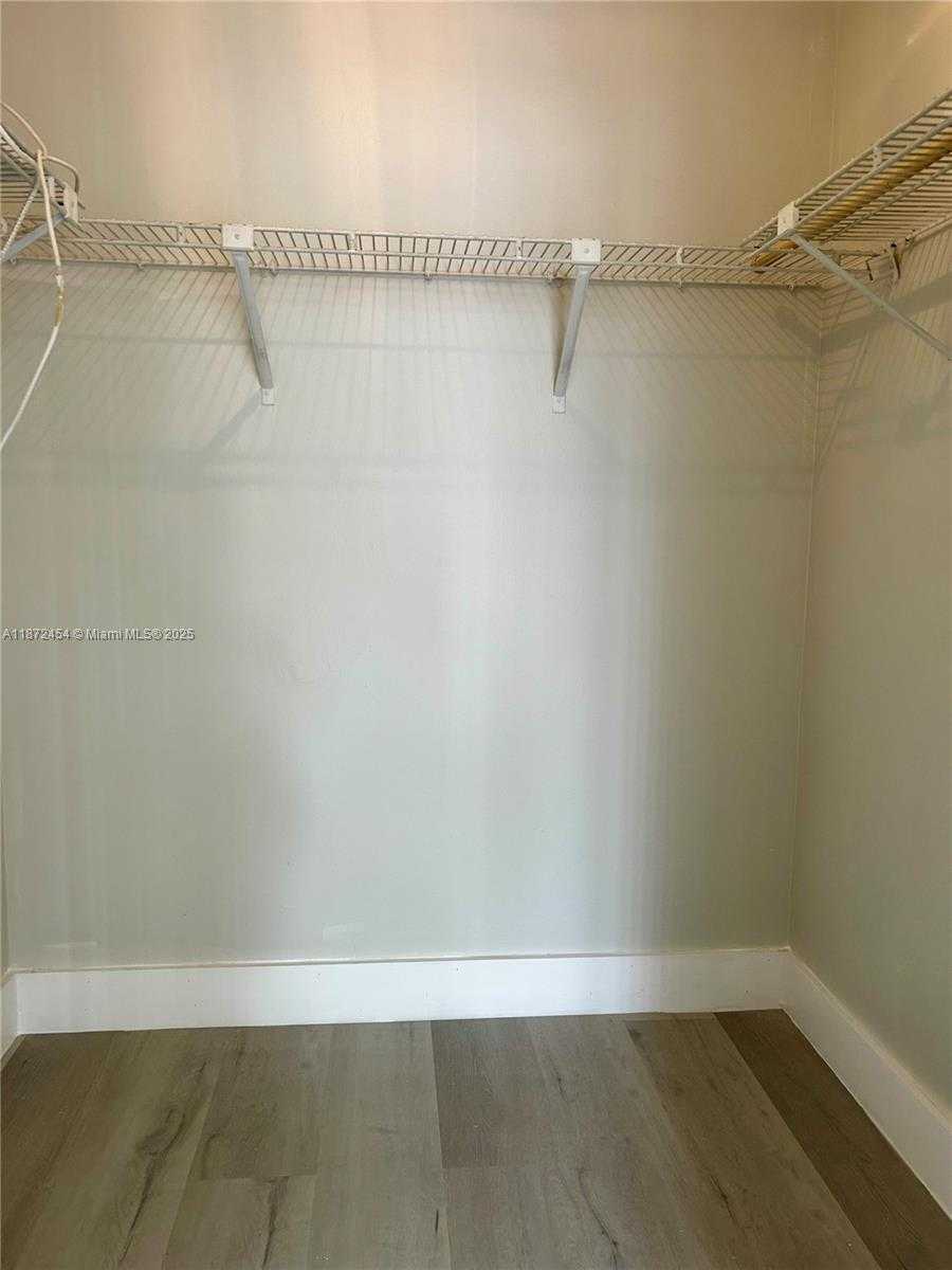 Small Image of 17021 NORTH BAY RD #216, Sunny Isles Beach Number 22