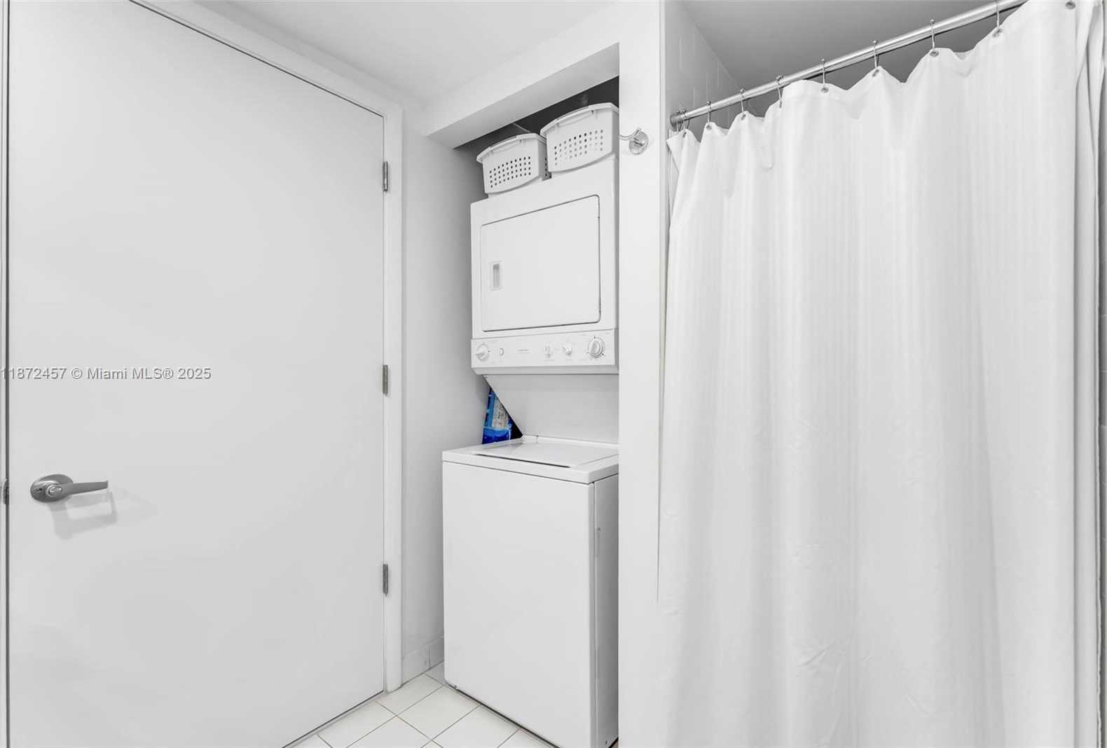 Small Image of 690 SOUTH WEST 1ST CT #2710, Miami Number 10
