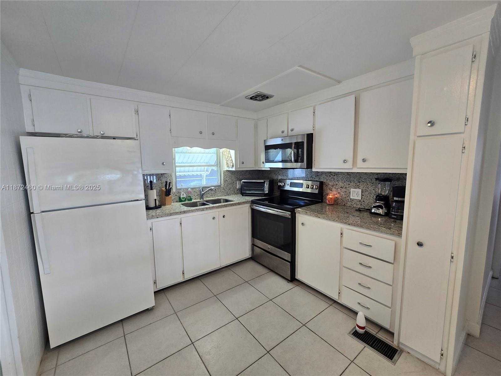 Small Image of 1328 SOUTH 33RD ST #., Hollywood Number 12