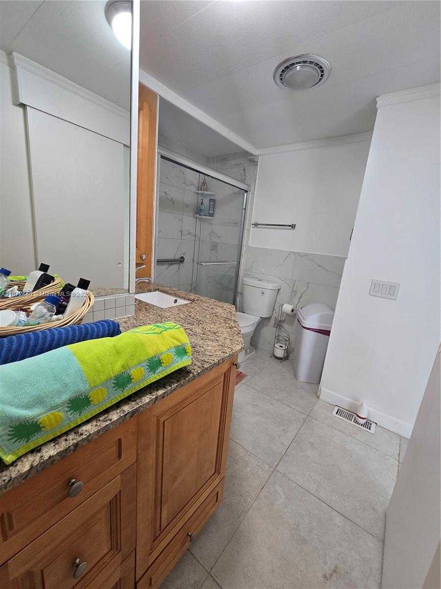 Small Image of 1328 SOUTH 33RD ST #., Hollywood Number 17