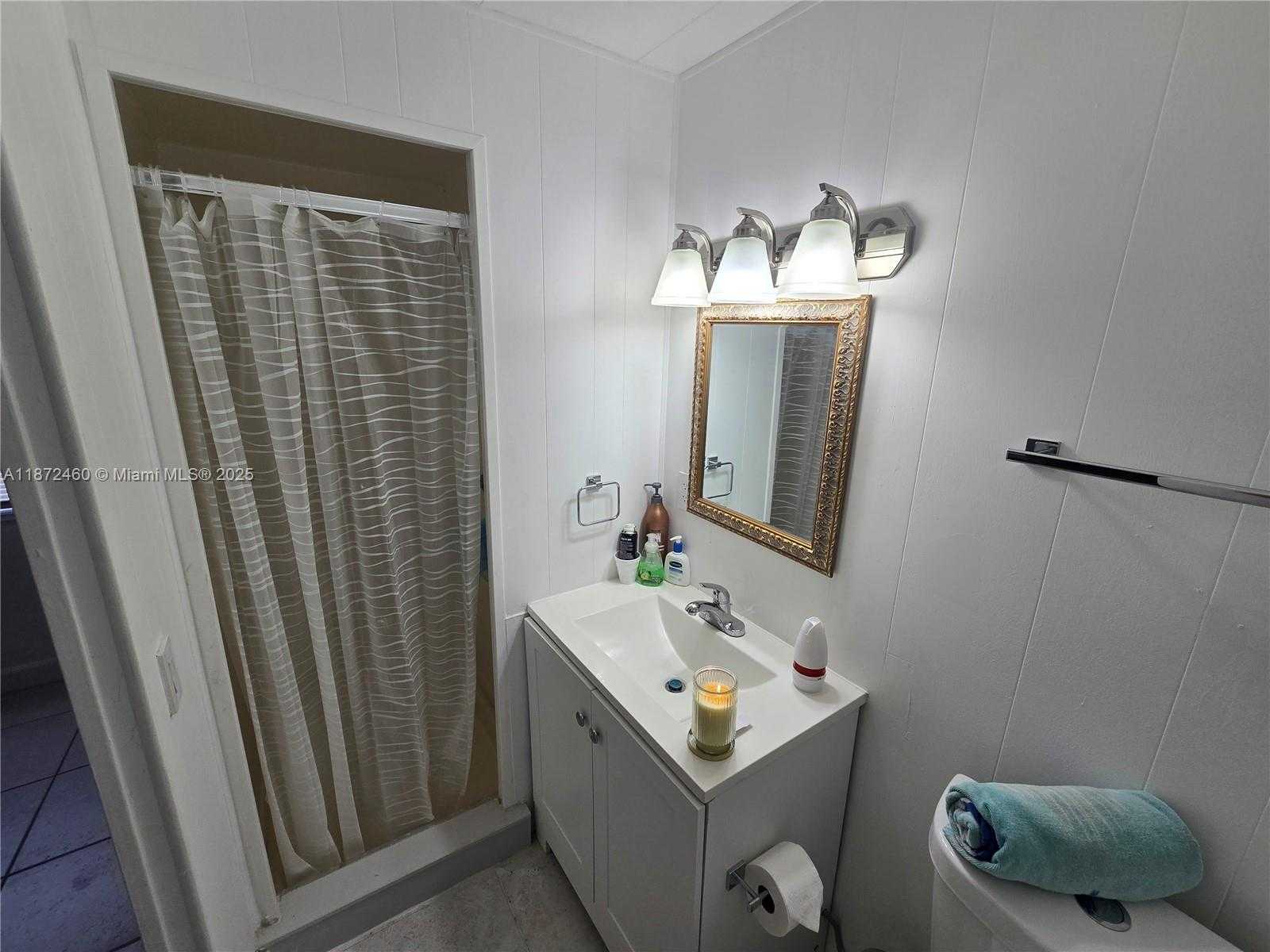 Small Image of 1328 SOUTH 33RD ST #., Hollywood Number 21
