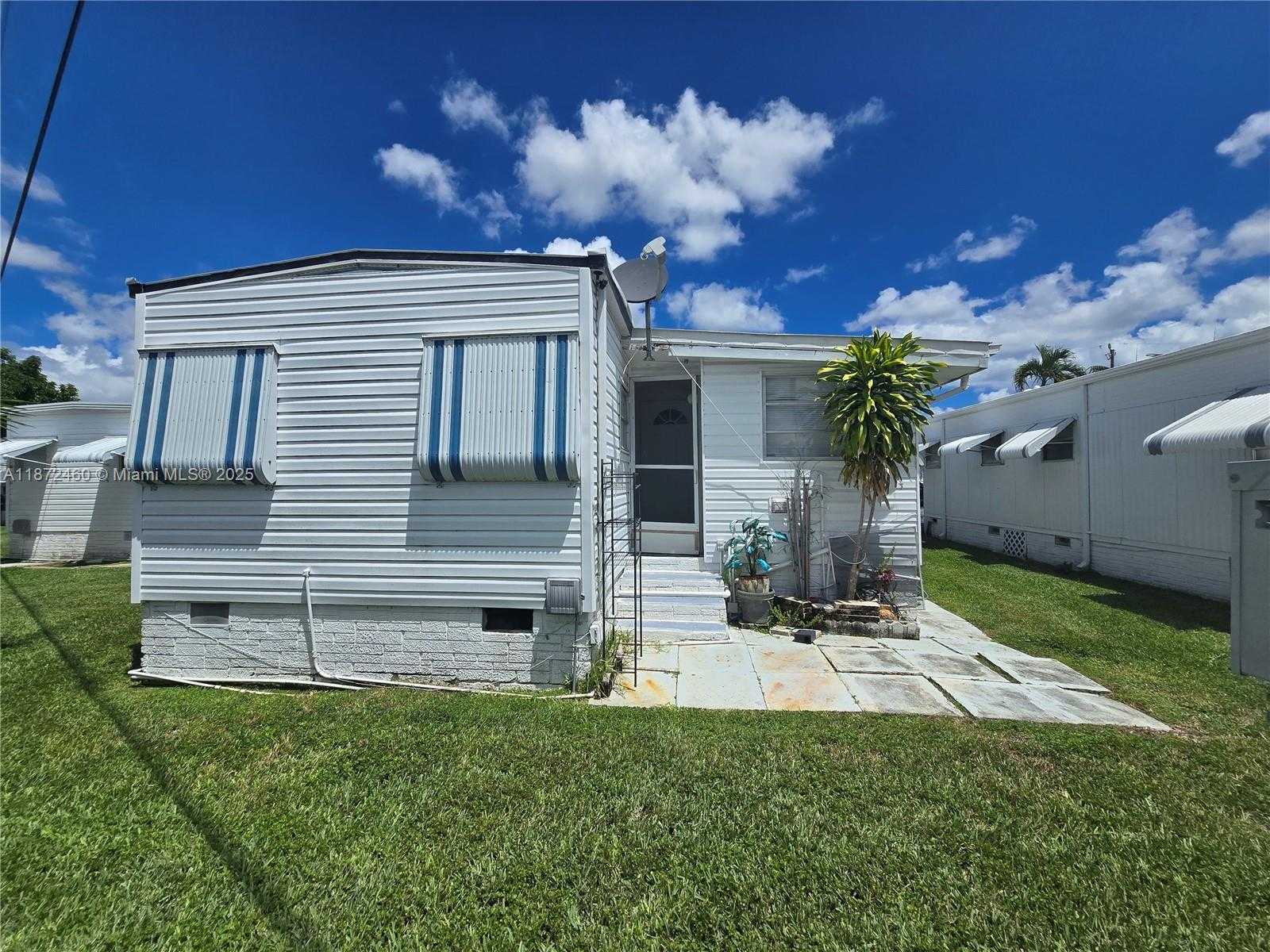 Small Image of 1328 SOUTH 33RD ST #., Hollywood Number 25