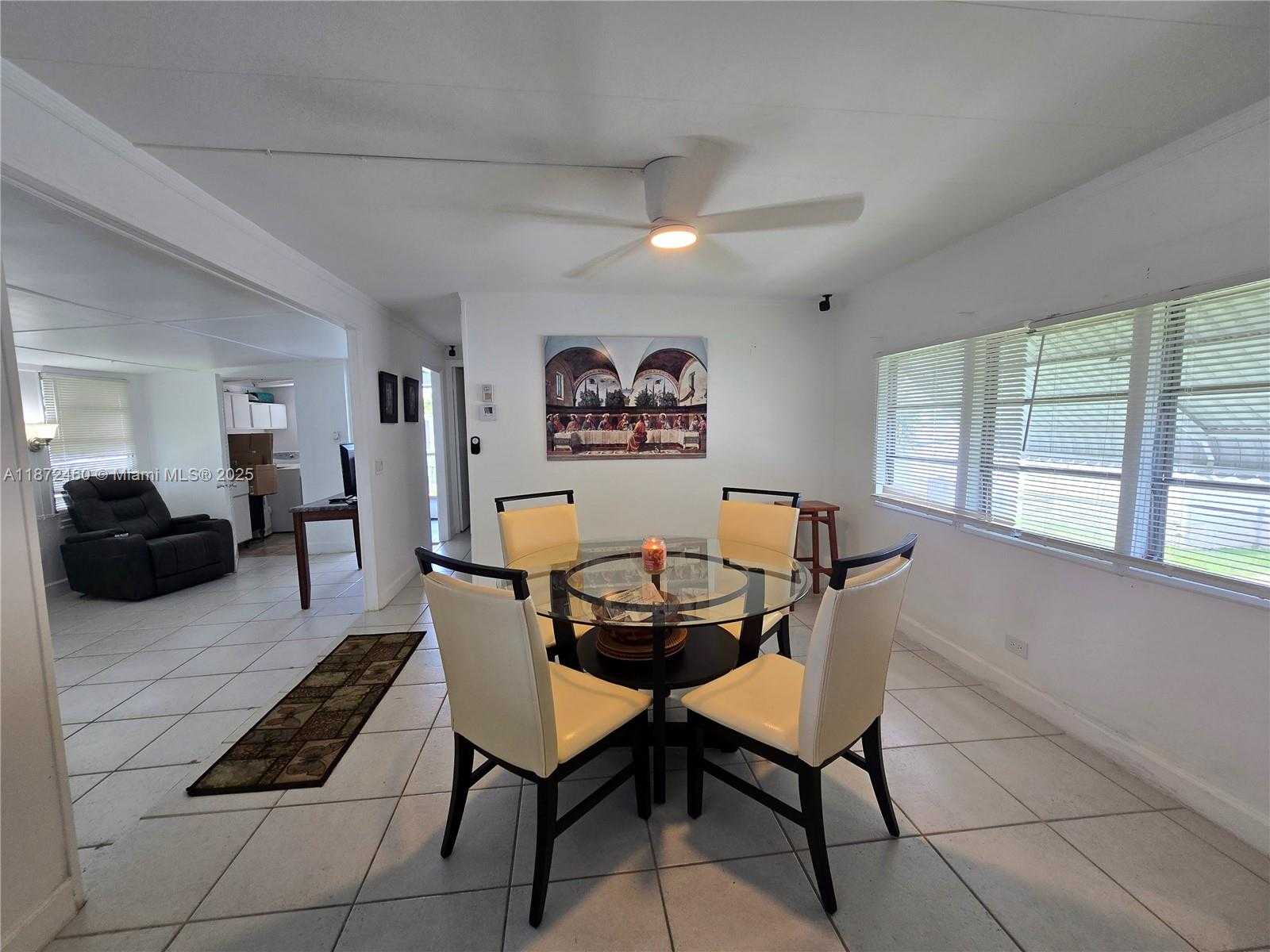 Small Image of 1328 SOUTH 33RD ST #., Hollywood Number 9