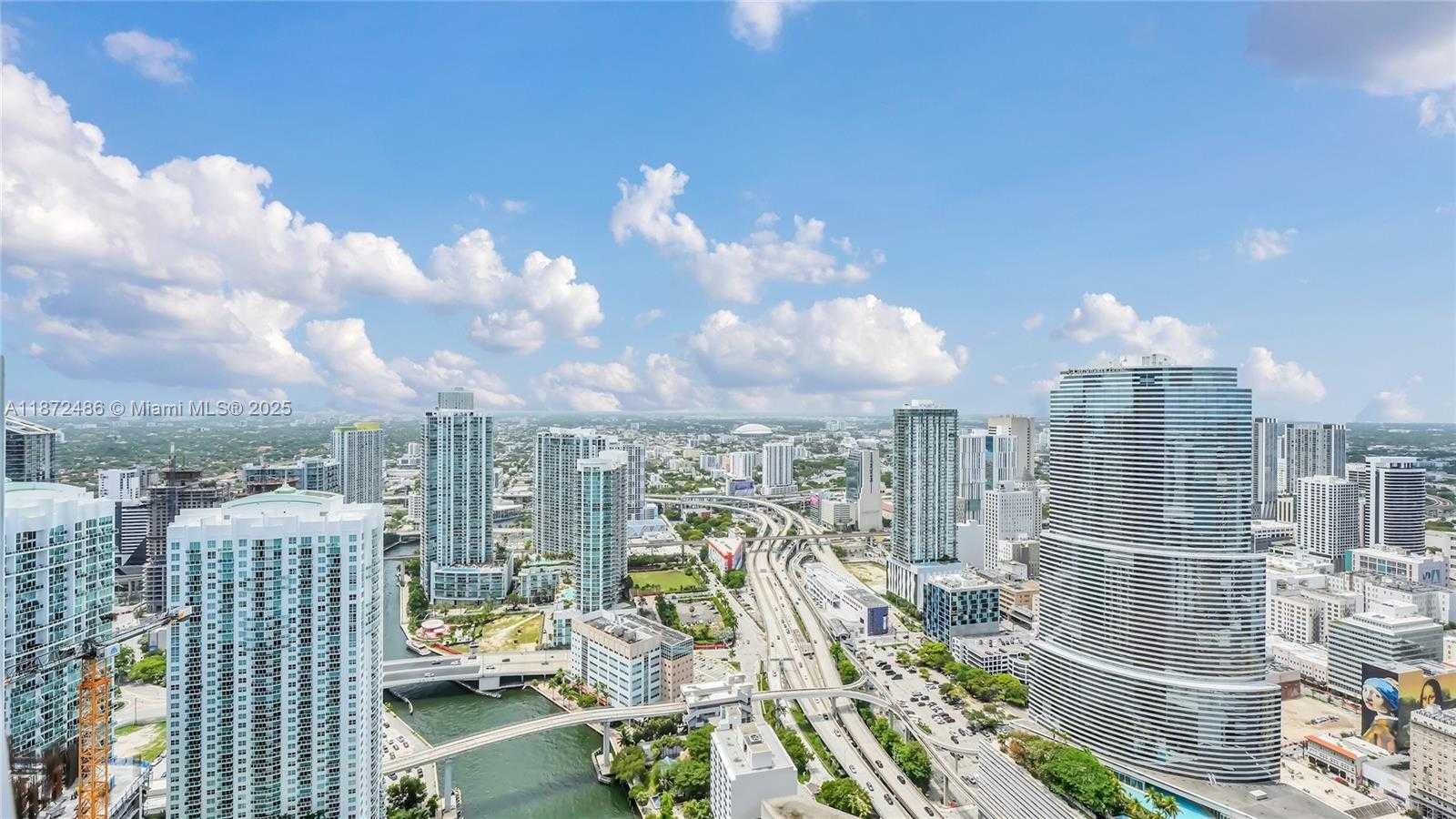 Small Image of 200 BISCAYNE BOULEVARD WAY #PH5402, Miami Number 27