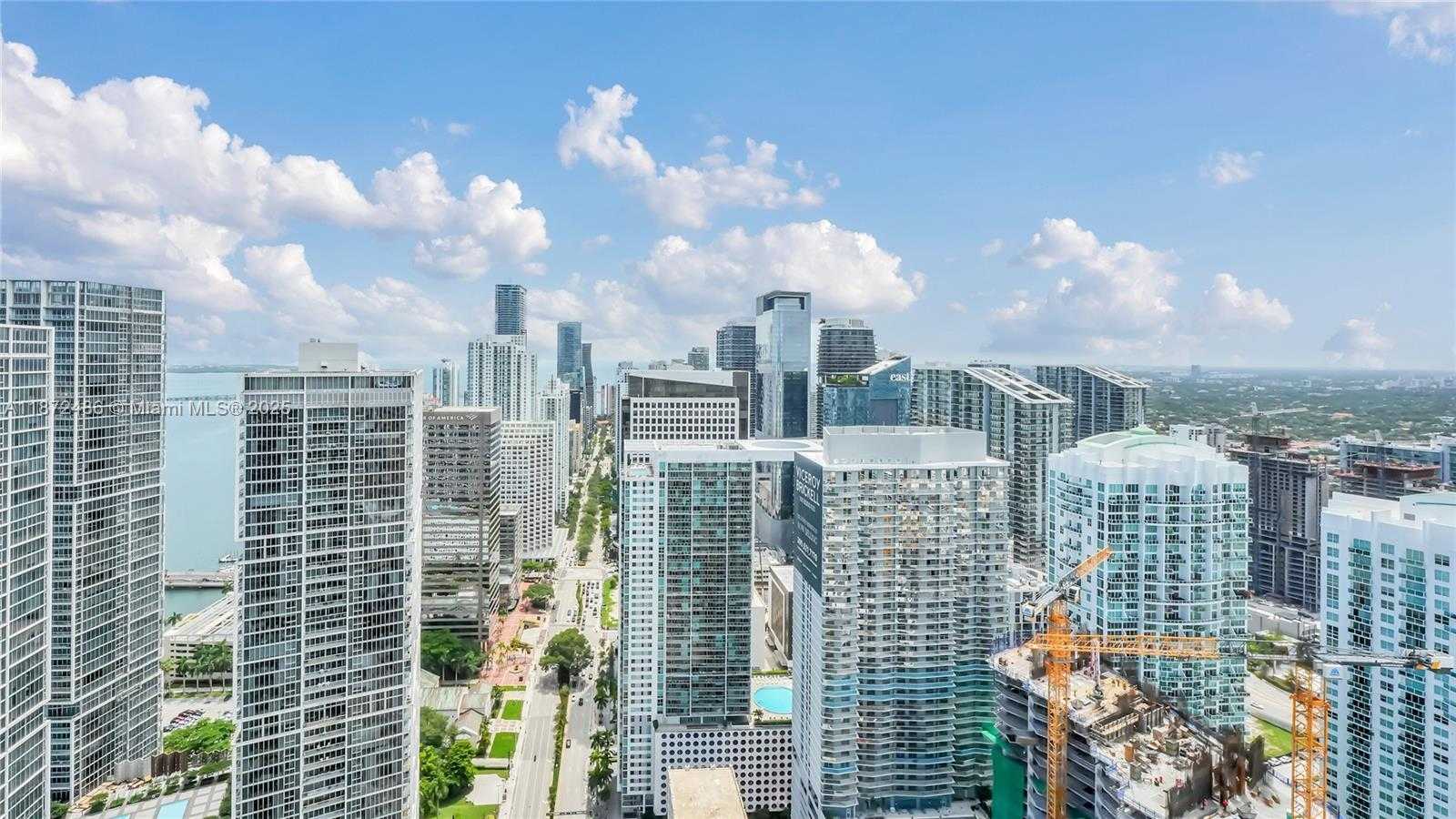 Small Image of 200 BISCAYNE BOULEVARD WAY #PH5402, Miami Number 32