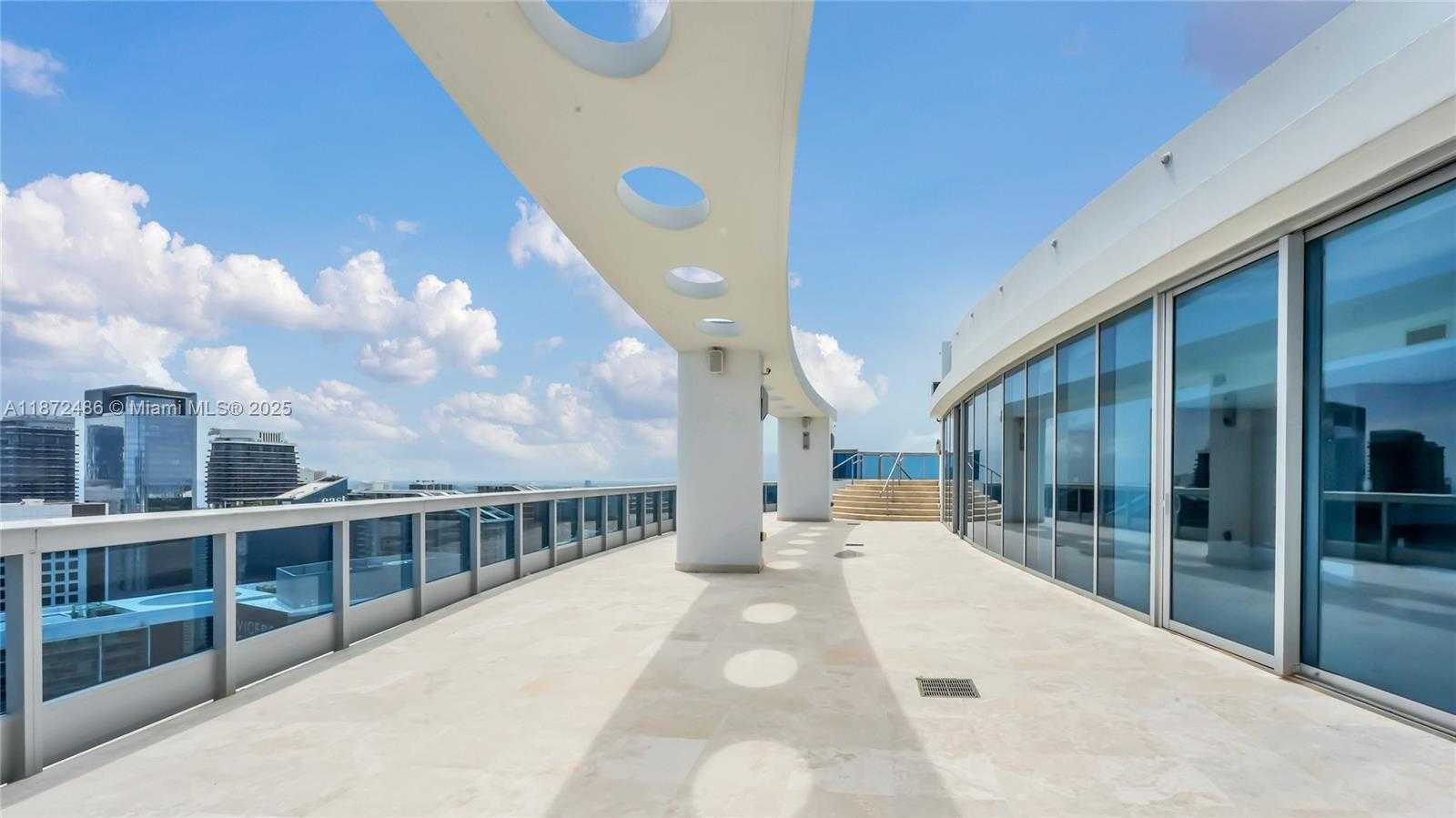 Small Image of 200 BISCAYNE BOULEVARD WAY #PH5402, Miami Number 8