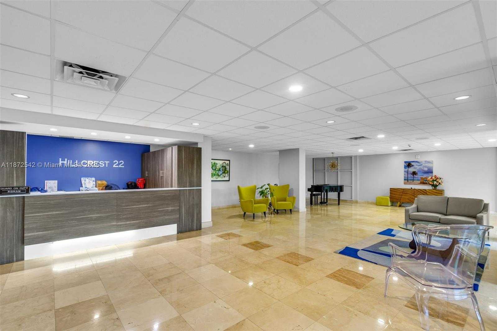 Small Image of 4350 HILLCREST DR #314, Hollywood Number 24