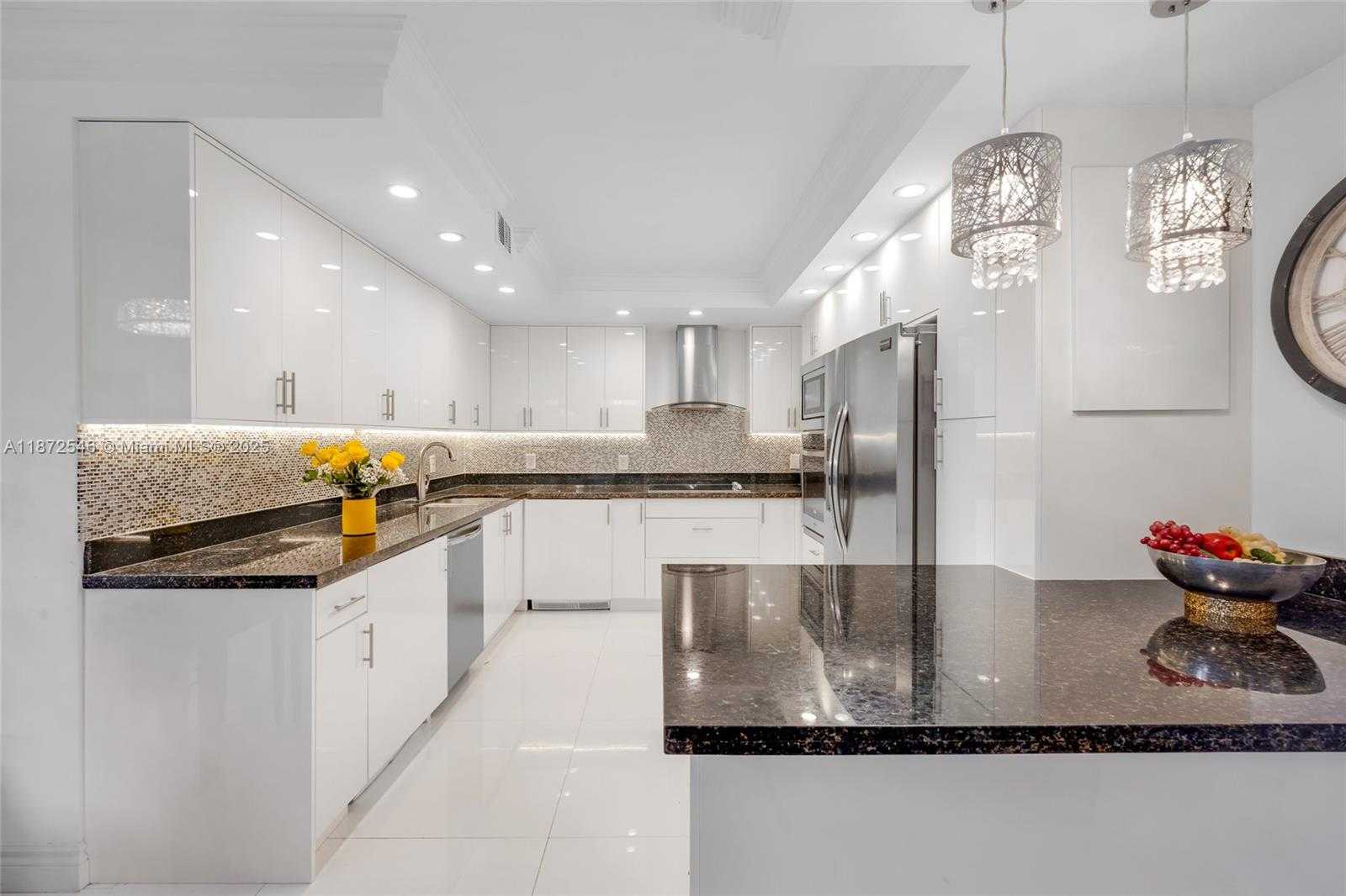 Small Image of 9801 COLLINS AVE #5Q, Bal Harbour Number 5