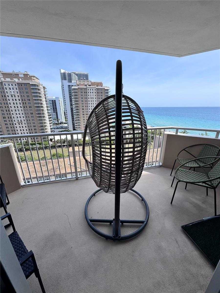 Small Image of 1950 SOUTH OCEAN DR #11D, Hallandale Beach Number 14