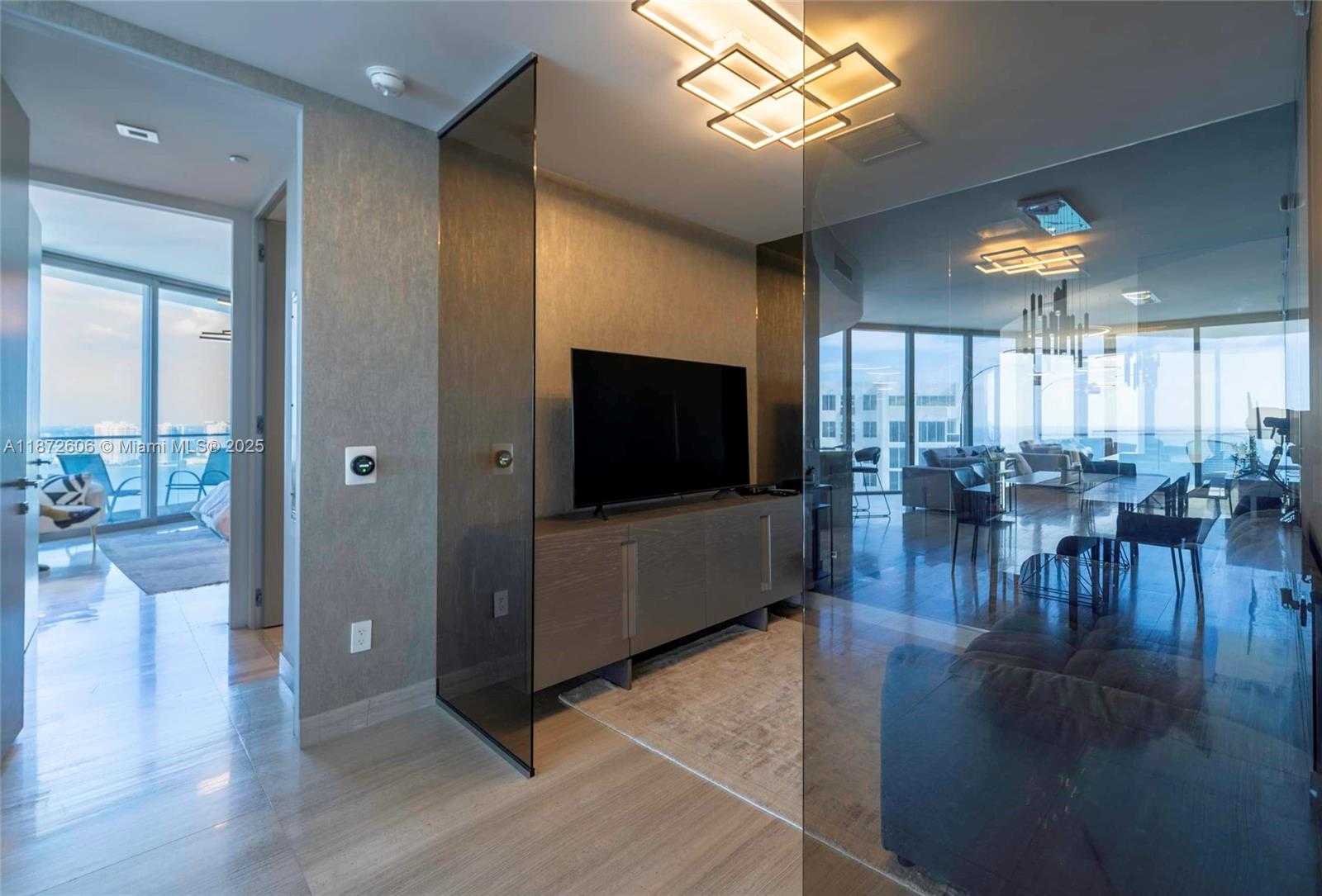 Small Image of 18975 COLLINS AVE #3004, Sunny Isles Beach Number 7