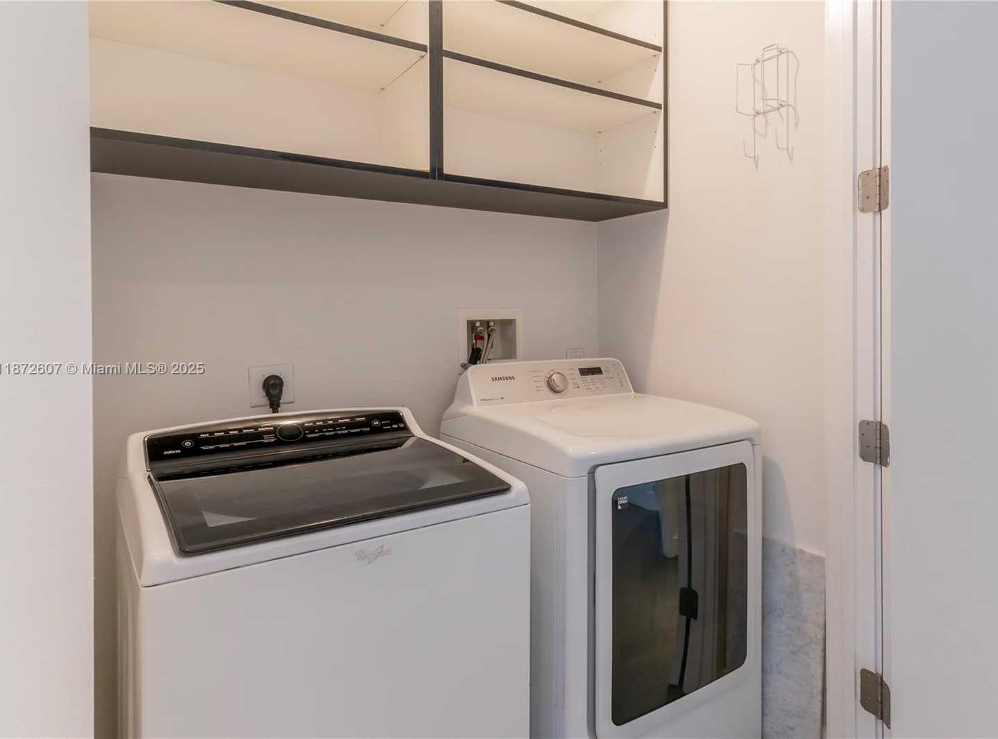 Small Image of 1100 BISCAYNE BLVD #4502, Miami Number 17