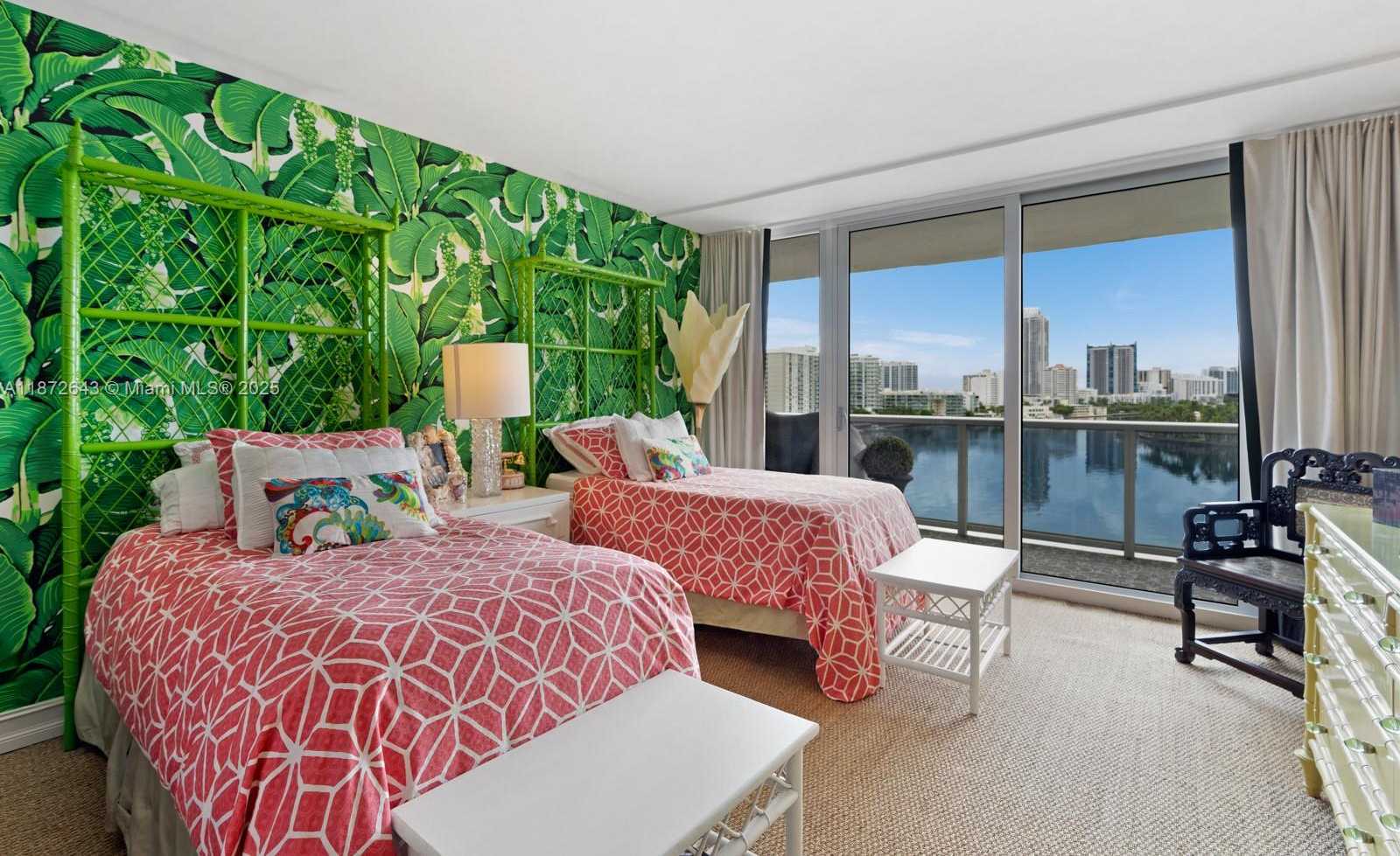 Small Image of 900 BAY DR #702/704, Miami Beach Number 25