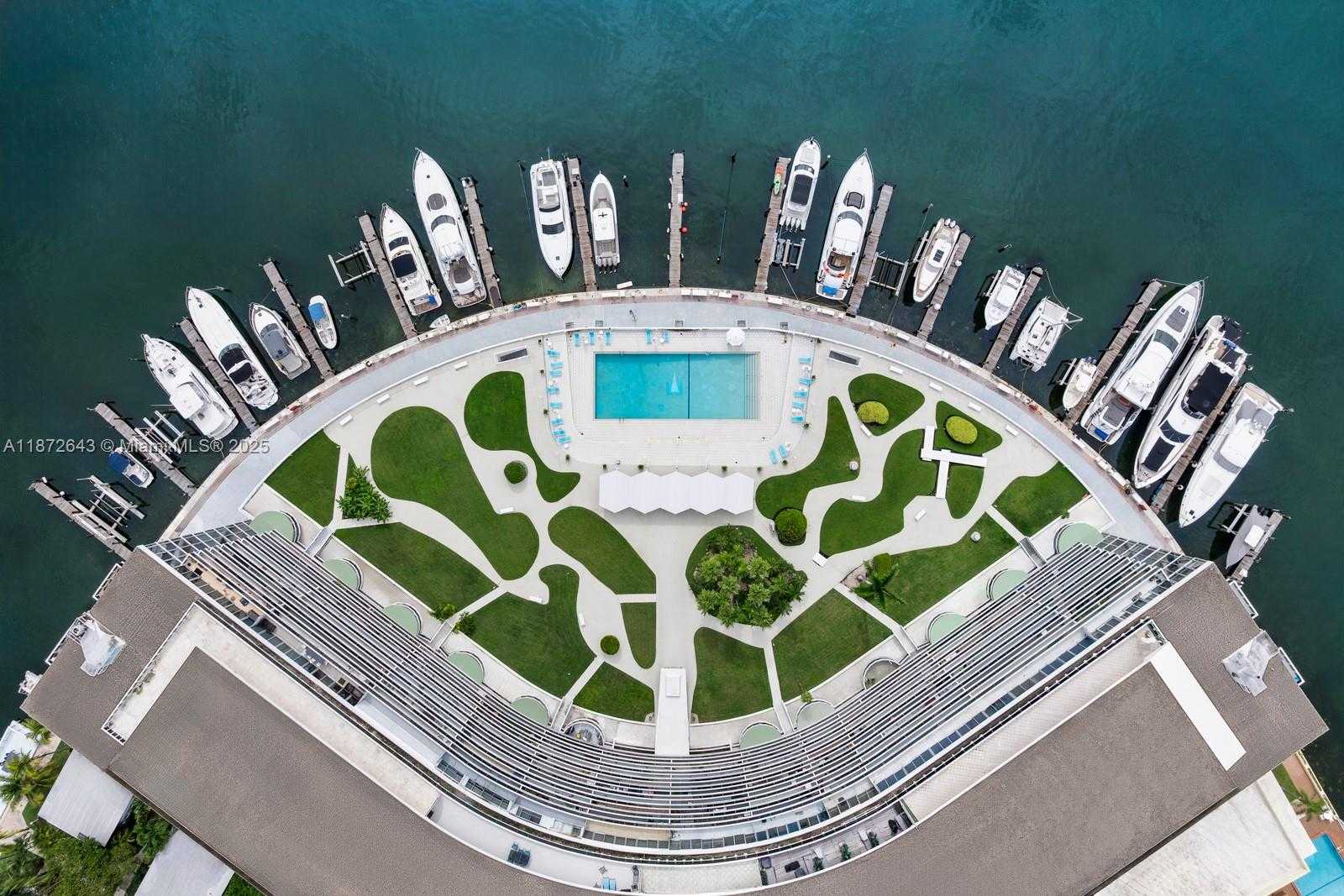 Small Image of 900 BAY DR #702/704, Miami Beach Number 29