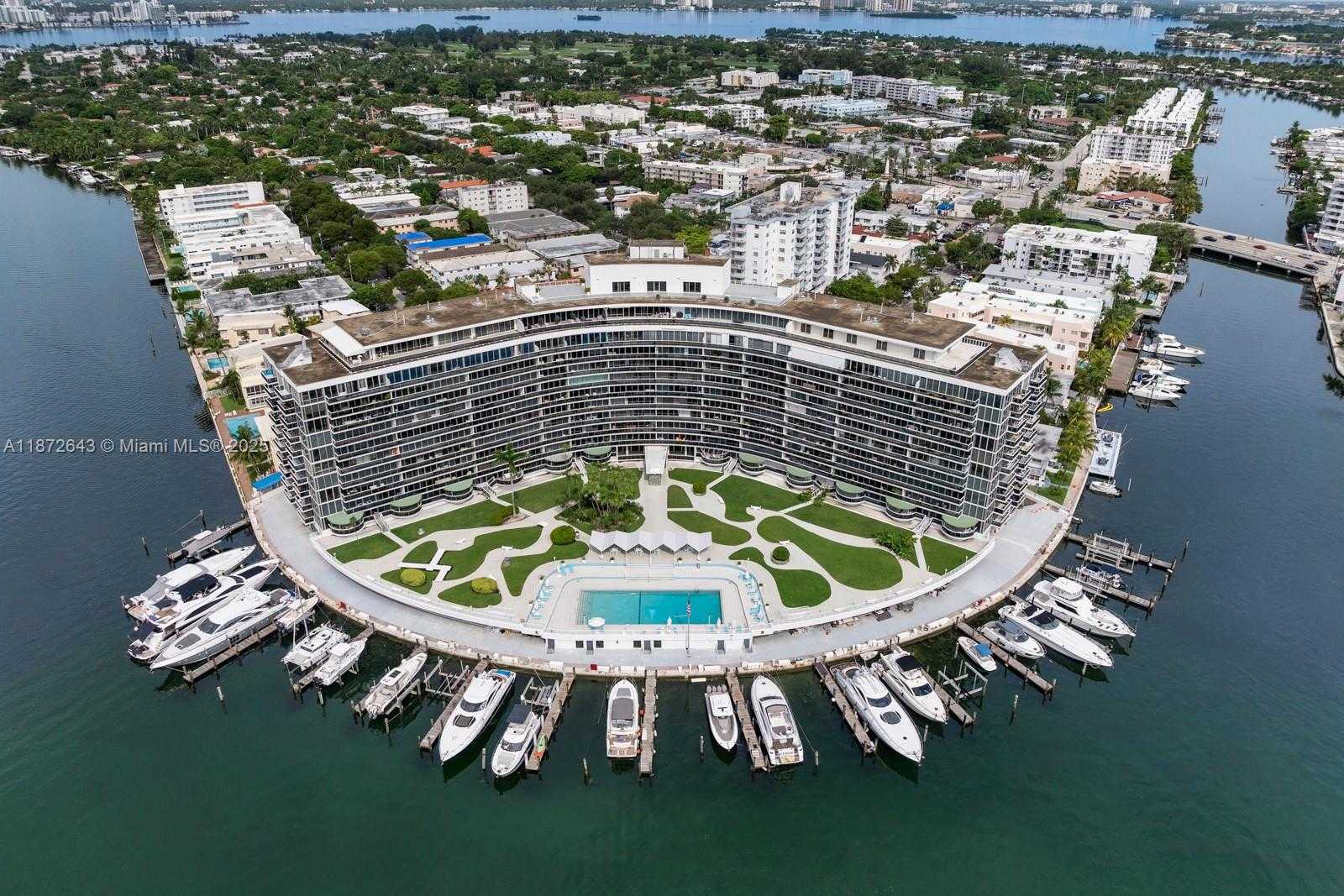 Small Image of 900 BAY DR #702/704, Miami Beach Number 30