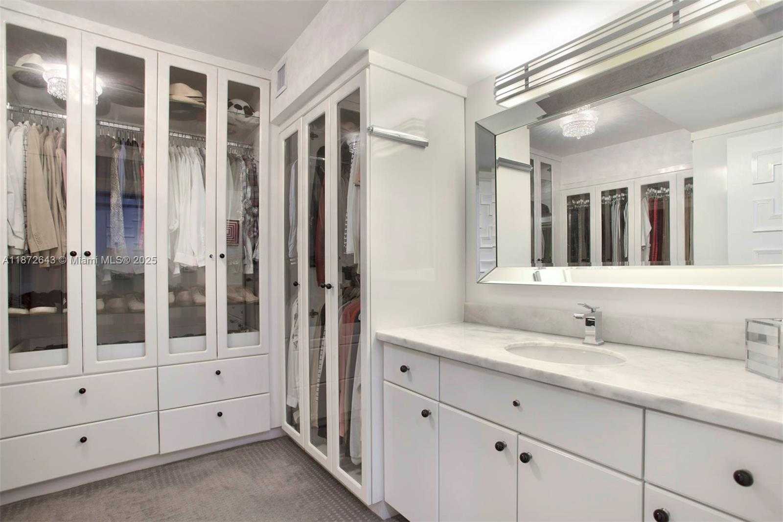 Small Image of 900 BAY DR #702/704, Miami Beach Number 63