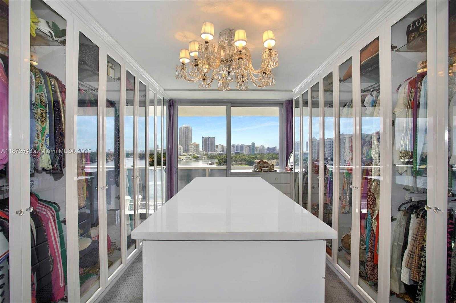 Small Image of 900 BAY DR #702/704, Miami Beach Number 69