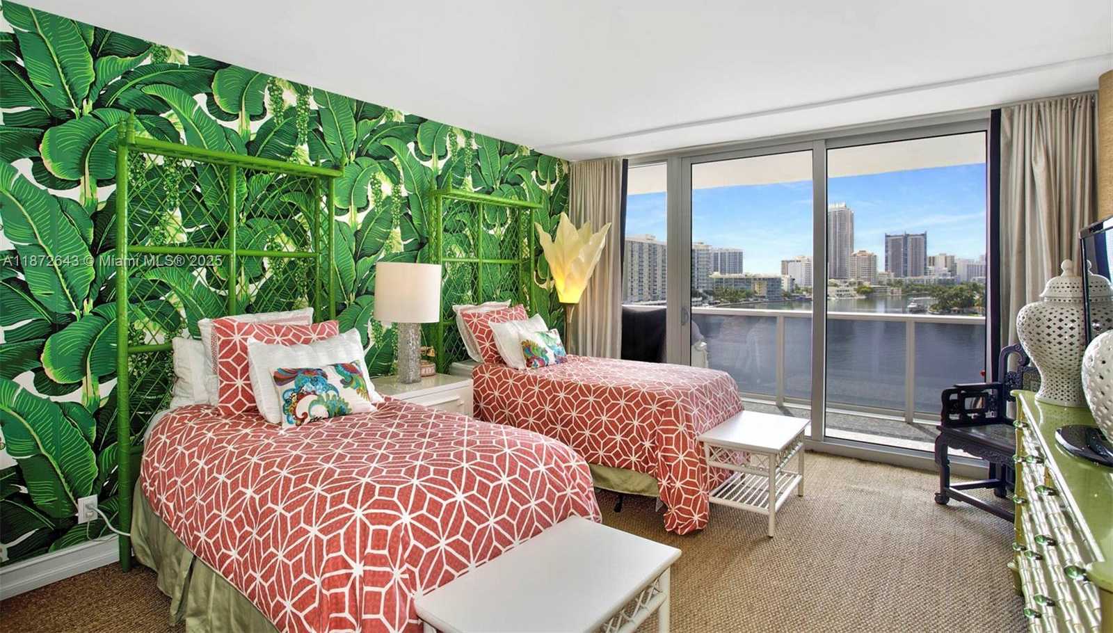 Small Image of 900 BAY DR #702/704, Miami Beach Number 72