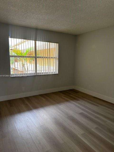 Small Image of 17901 NORTH WEST 68 AVE #T205, Hialeah Number 8