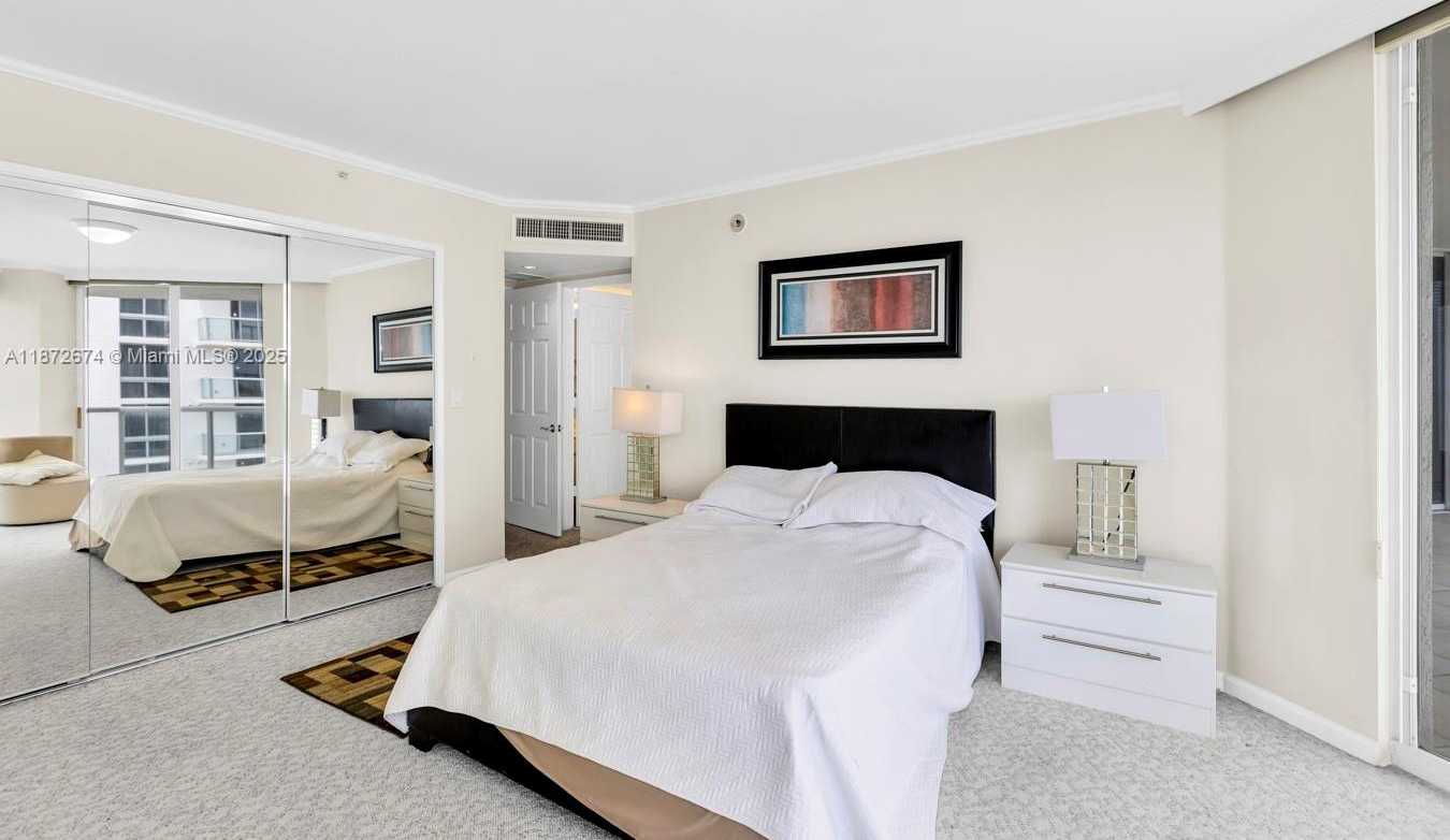 Small Image of 18671 COLLINS AVE #604, Sunny Isles Beach Number 14