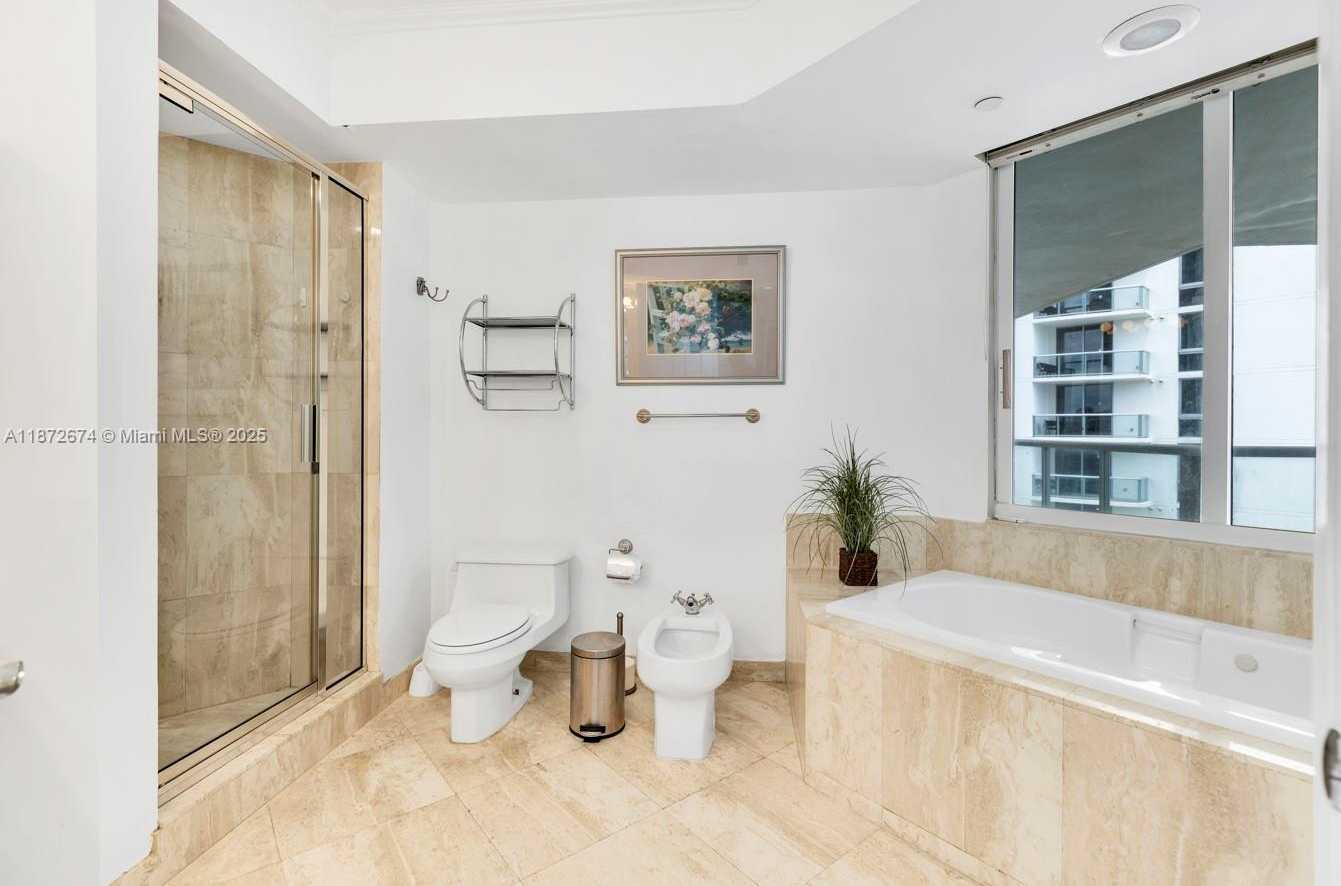 Small Image of 18671 COLLINS AVE #604, Sunny Isles Beach Number 17