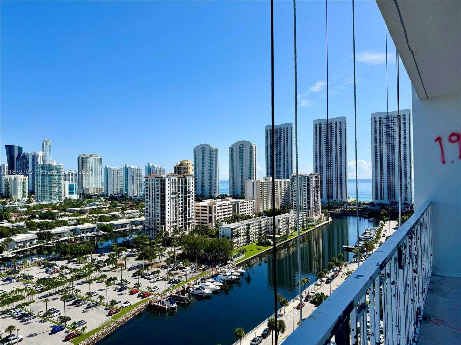 Small Image of 500 BAYVIEW DR #1921, Sunny Isles Beach Number 41