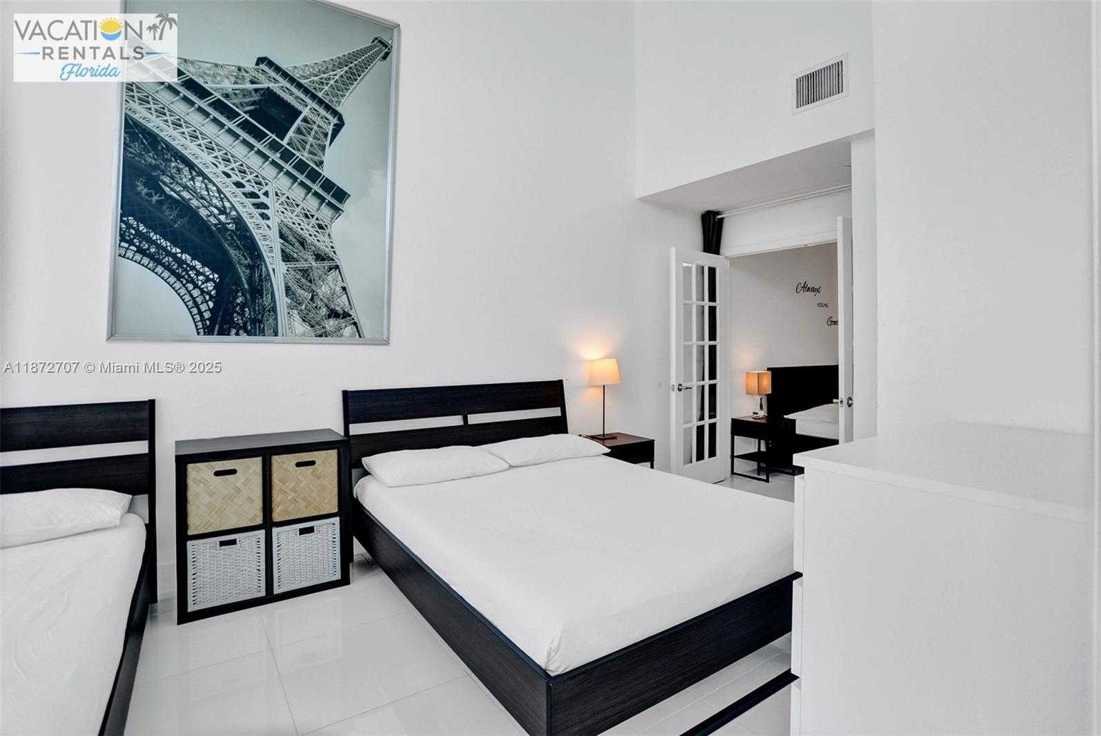 Small Image of 5445 COLLINS AVE #BAY-14, Miami Beach Number 9