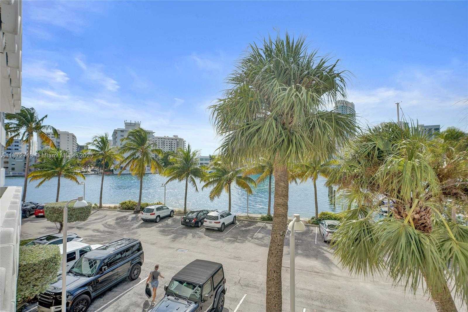 Small Image of 20 ISLAND AVE #211, Miami Beach Number 33