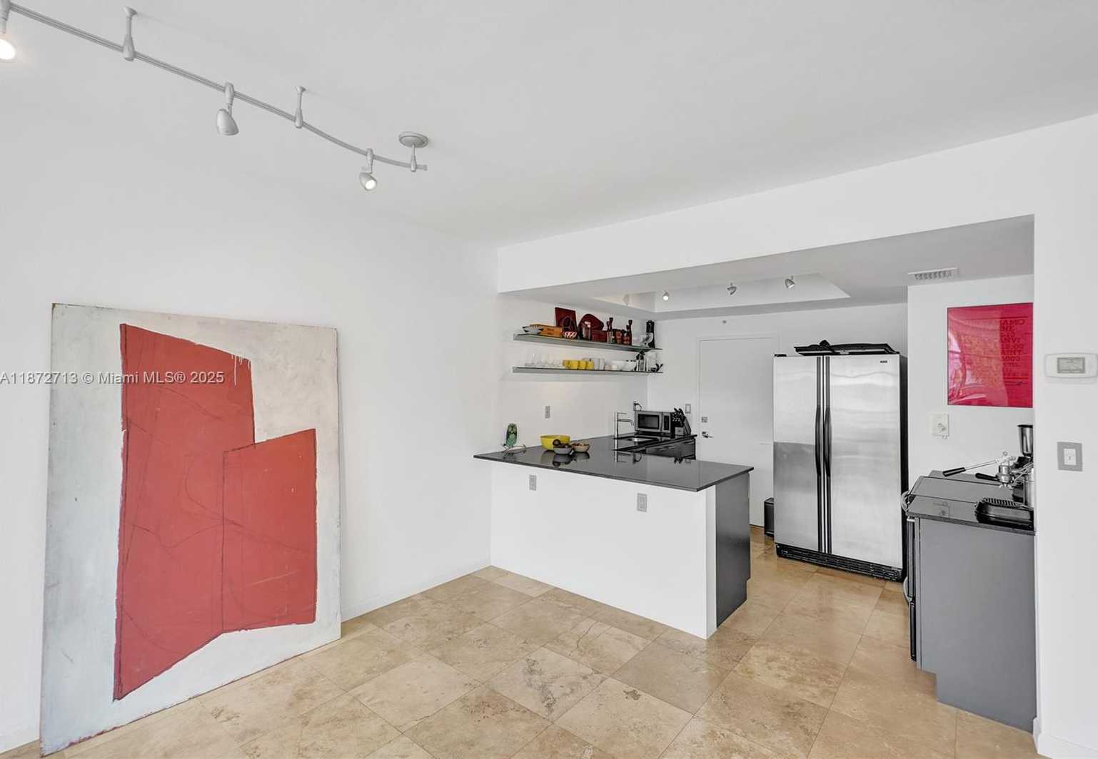 Small Image of 20 ISLAND AVE #211, Miami Beach Number 4