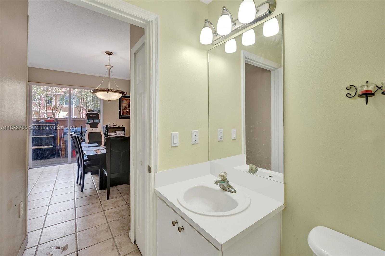 Small Image of 603 SOUTH WEST 107TH AVE #1701, Pembroke Pines Number 10
