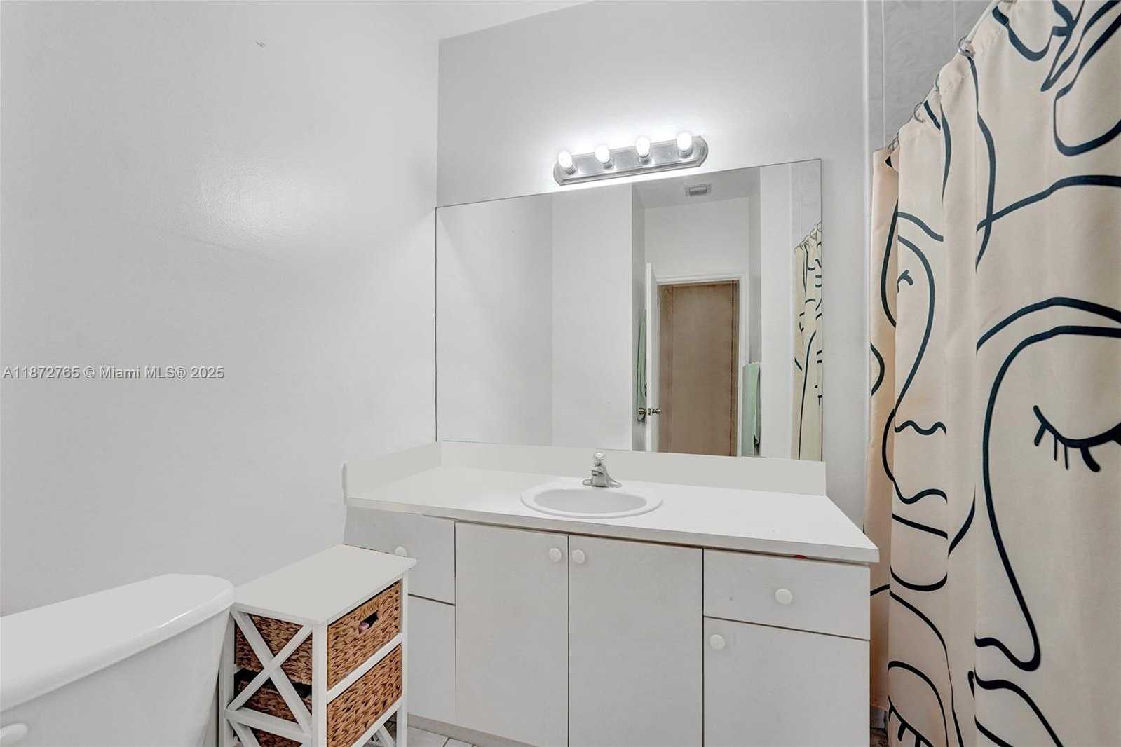 Small Image of 603 SOUTH WEST 107TH AVE #1701, Pembroke Pines Number 17
