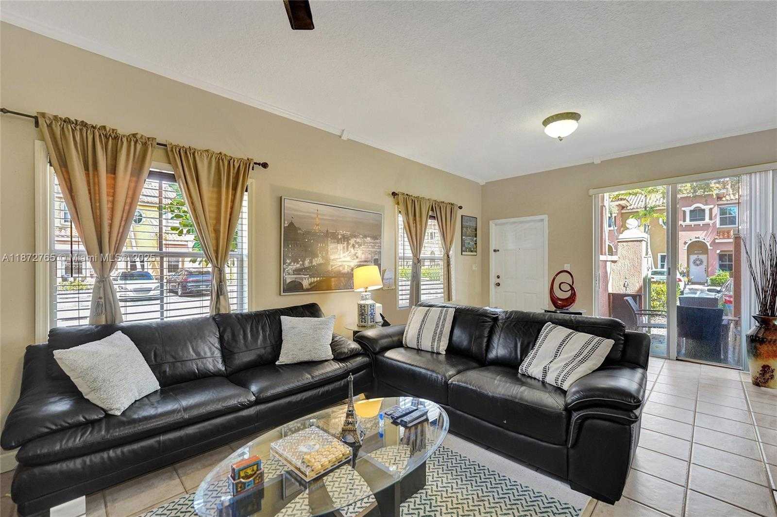 Small Image of 603 SOUTH WEST 107TH AVE #1701, Pembroke Pines Number 23