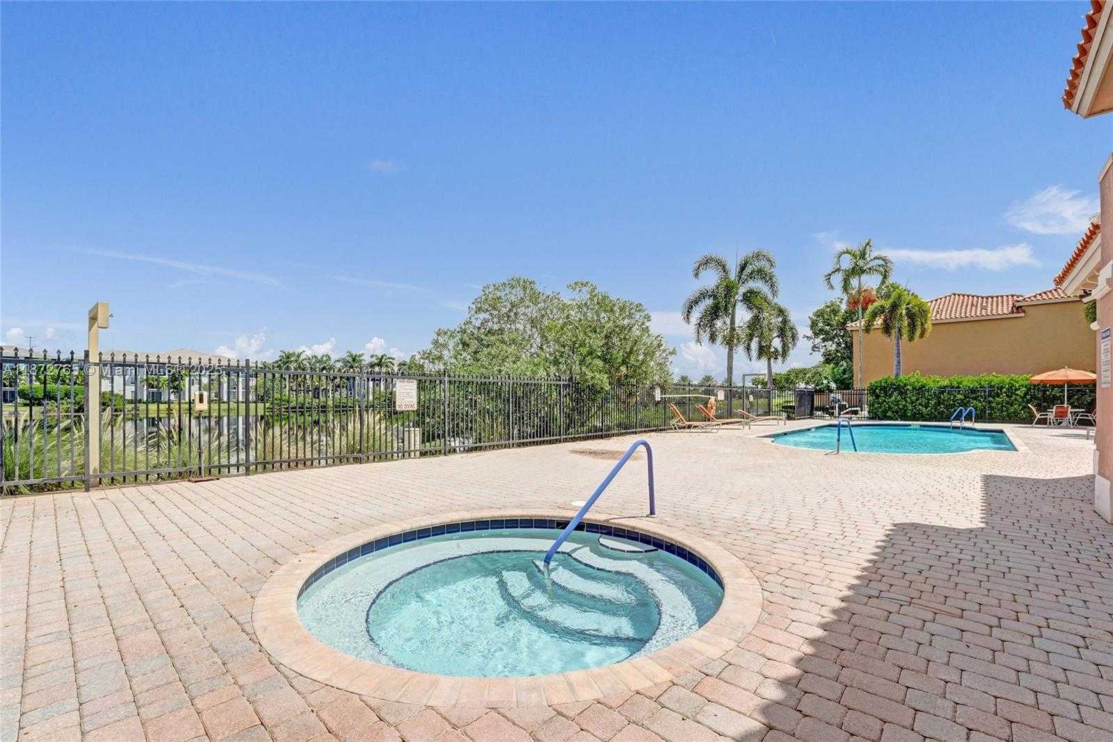 Small Image of 603 SOUTH WEST 107TH AVE #1701, Pembroke Pines Number 37