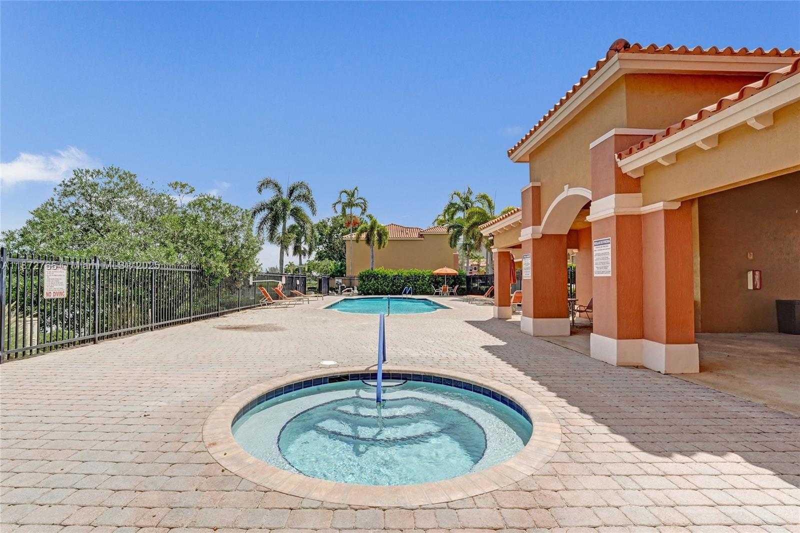 Small Image of 603 SOUTH WEST 107TH AVE #1701, Pembroke Pines Number 38