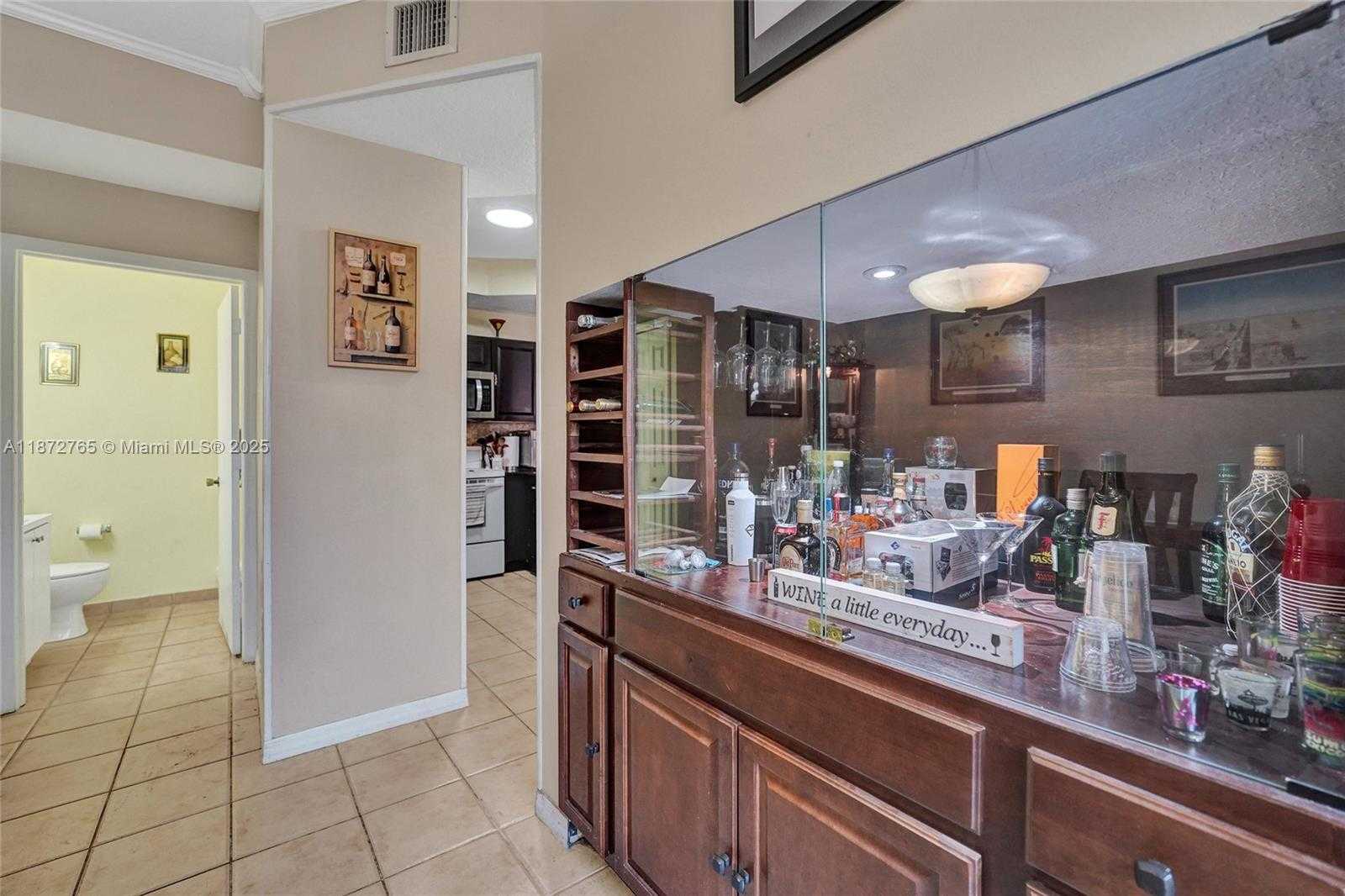 Small Image of 603 SOUTH WEST 107TH AVE #1701, Pembroke Pines Number 8