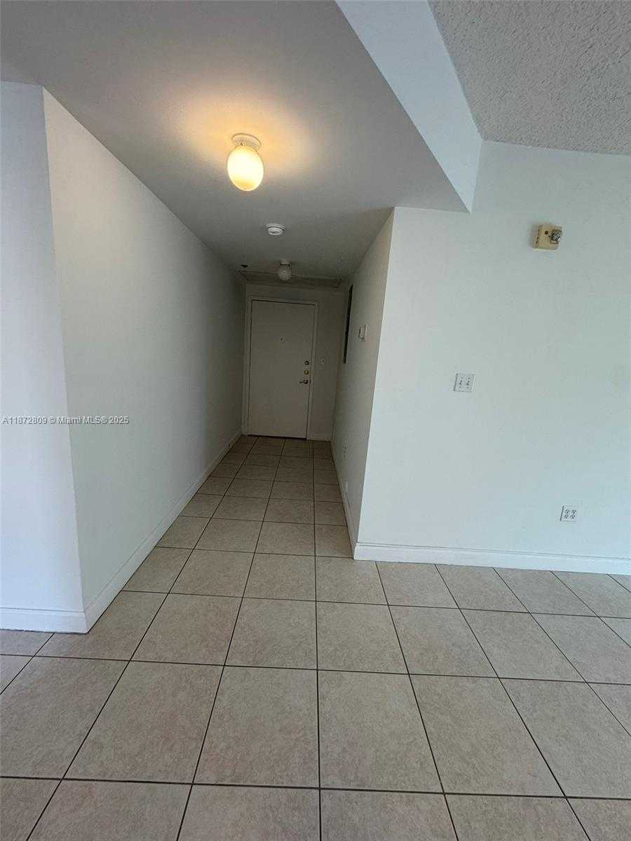 Small Image of 1824 BRICKELL AVE #4B, Miami Number 10