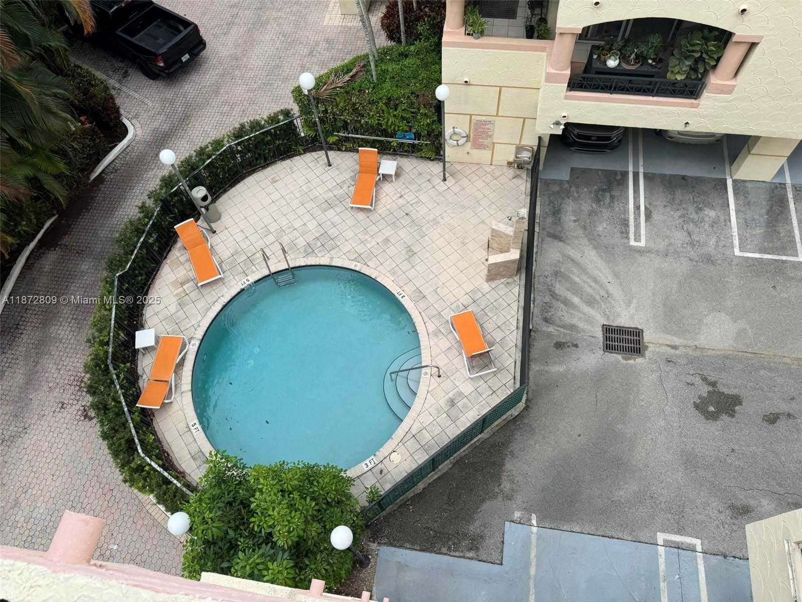 Small Image of 1824 BRICKELL AVE #4B, Miami Number 43