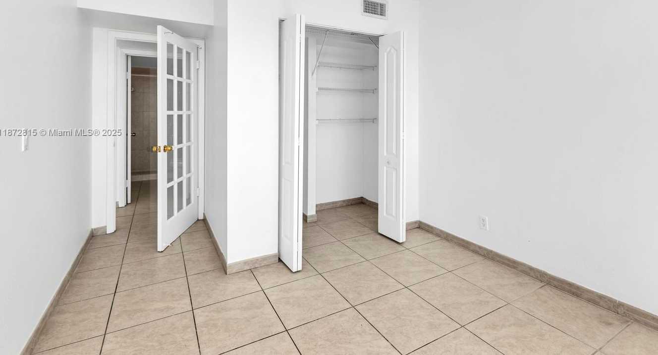 Small Image of 2025 NORTH EAST 164TH ST #510, North Miami Beach Number 11