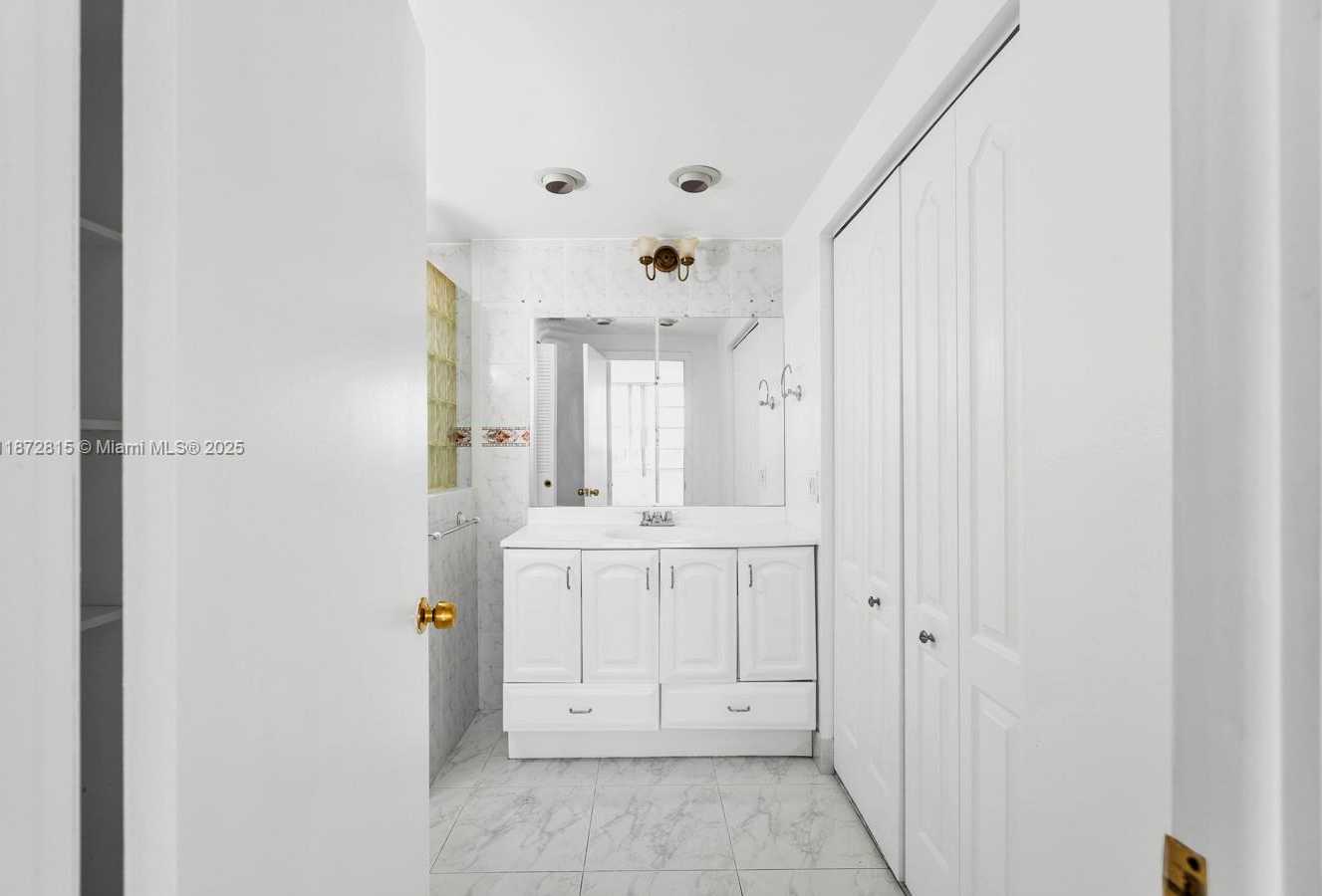 Small Image of 2025 NORTH EAST 164TH ST #510, North Miami Beach Number 14