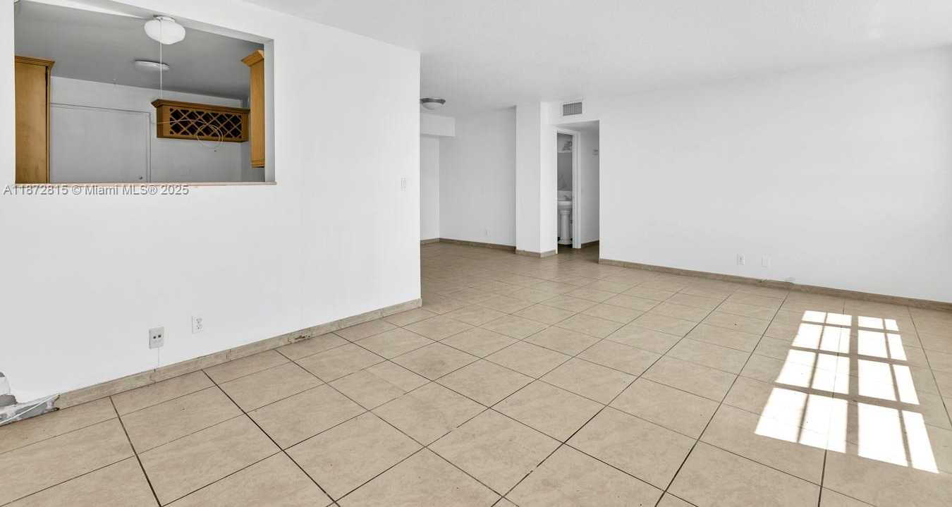 Small Image of 2025 NORTH EAST 164TH ST #510, North Miami Beach Number 3