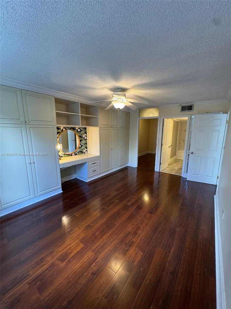 Small Image of 2780 NORTH EAST 183RD ST #301, Aventura Number 10