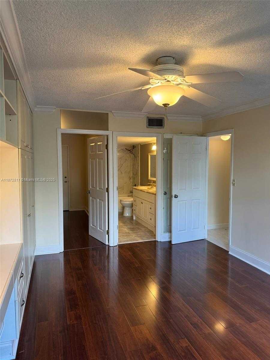 Small Image of 2780 NORTH EAST 183RD ST #301, Aventura Number 11