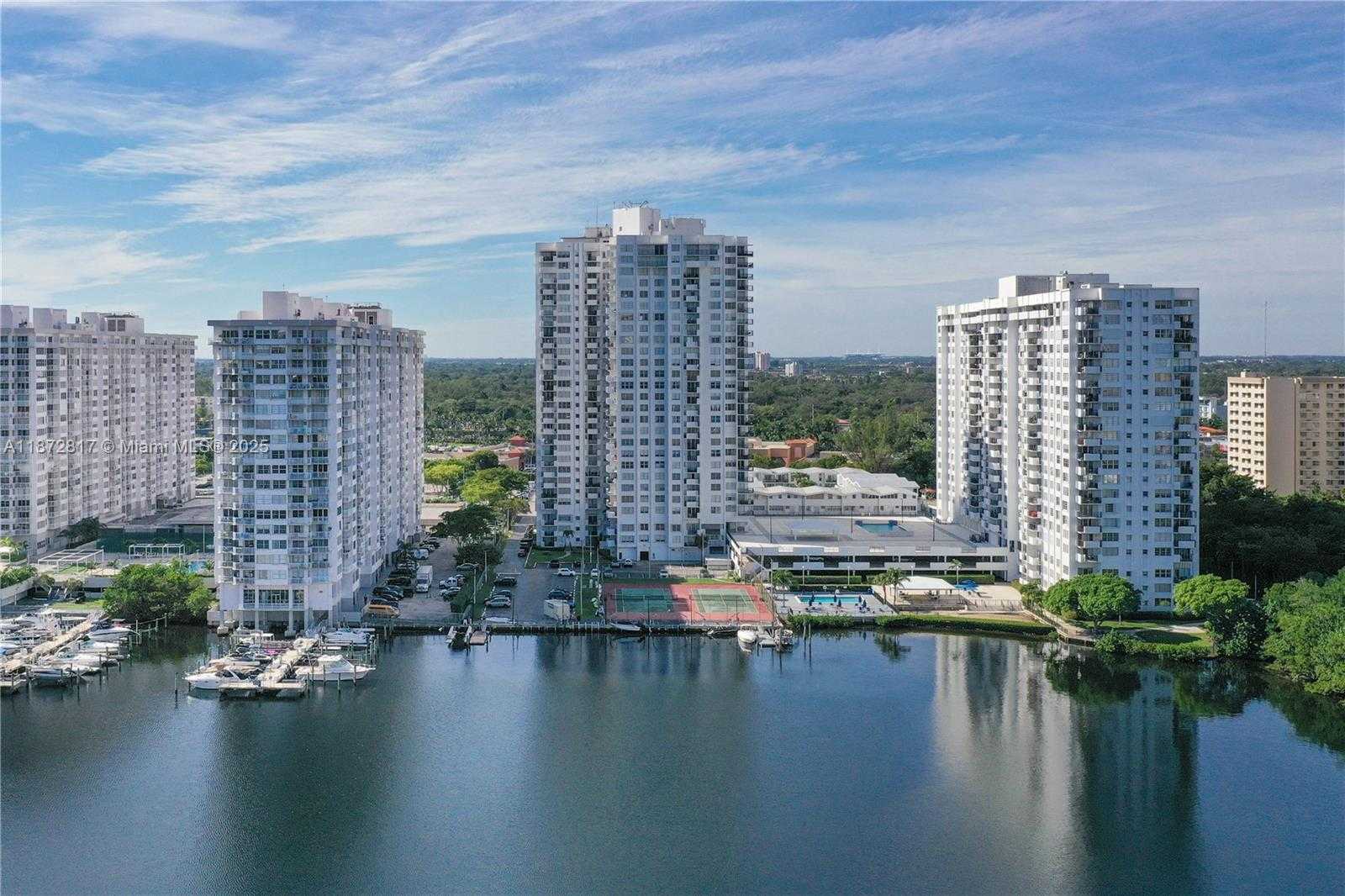 Small Image of 2780 NORTH EAST 183RD ST #301, Aventura Number 22
