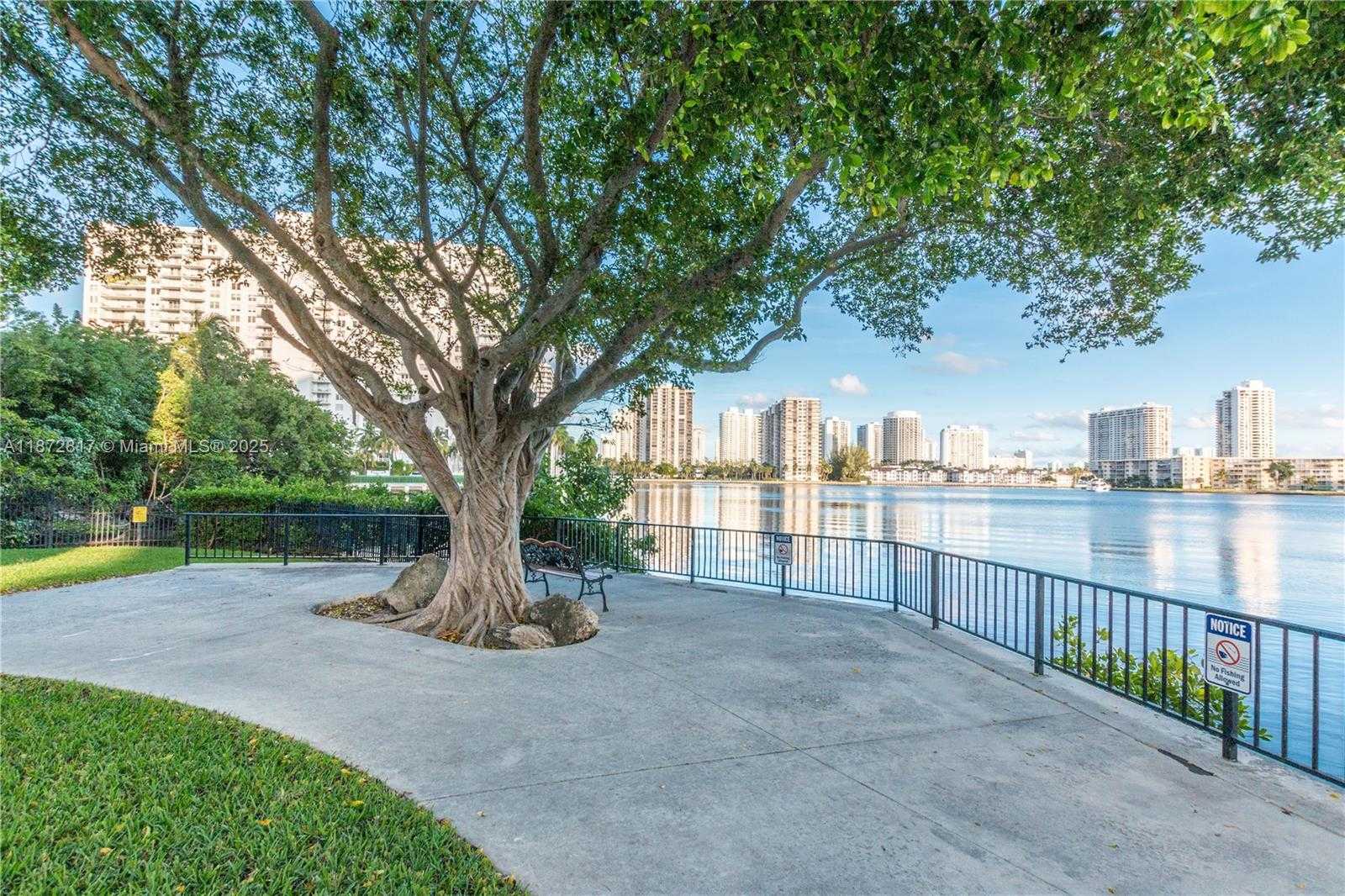 Small Image of 2780 NORTH EAST 183RD ST #301, Aventura Number 26