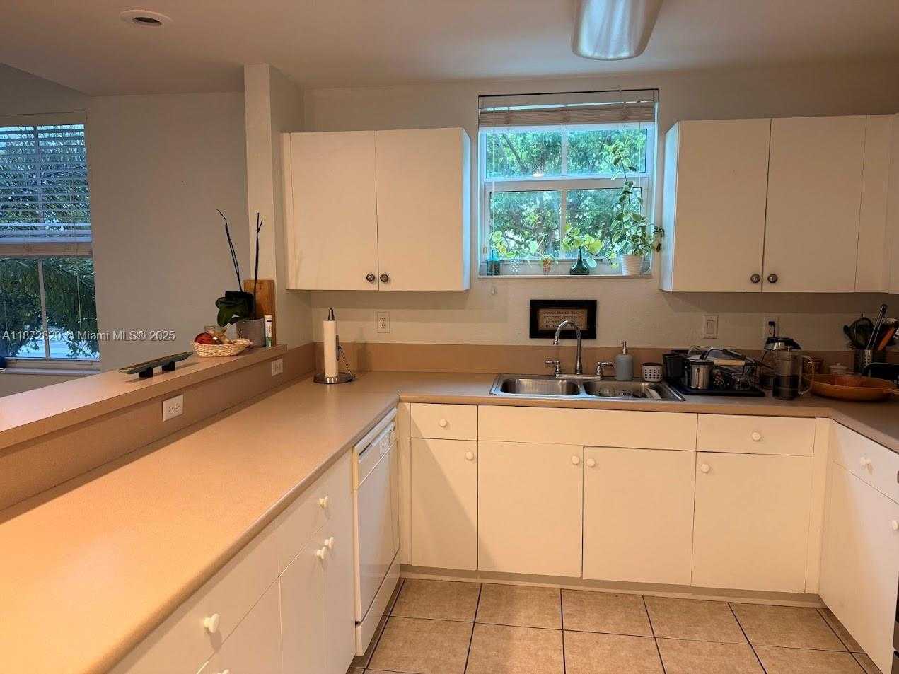 Small Image of 11102 NORTH WEST 83RD ST #226, Doral Number 9