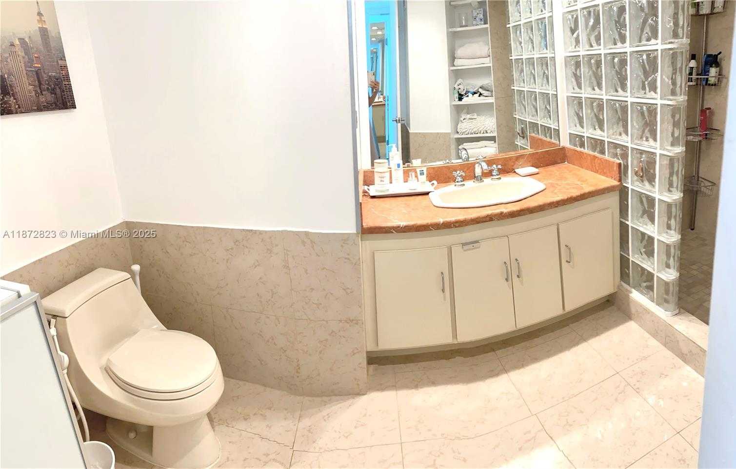 Small Image of 7135 COLLINS AVE #1806, Miami Beach Number 16