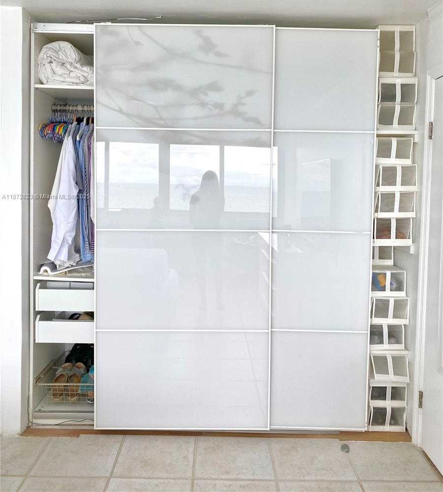 Small Image of 7135 COLLINS AVE #1806, Miami Beach Number 25