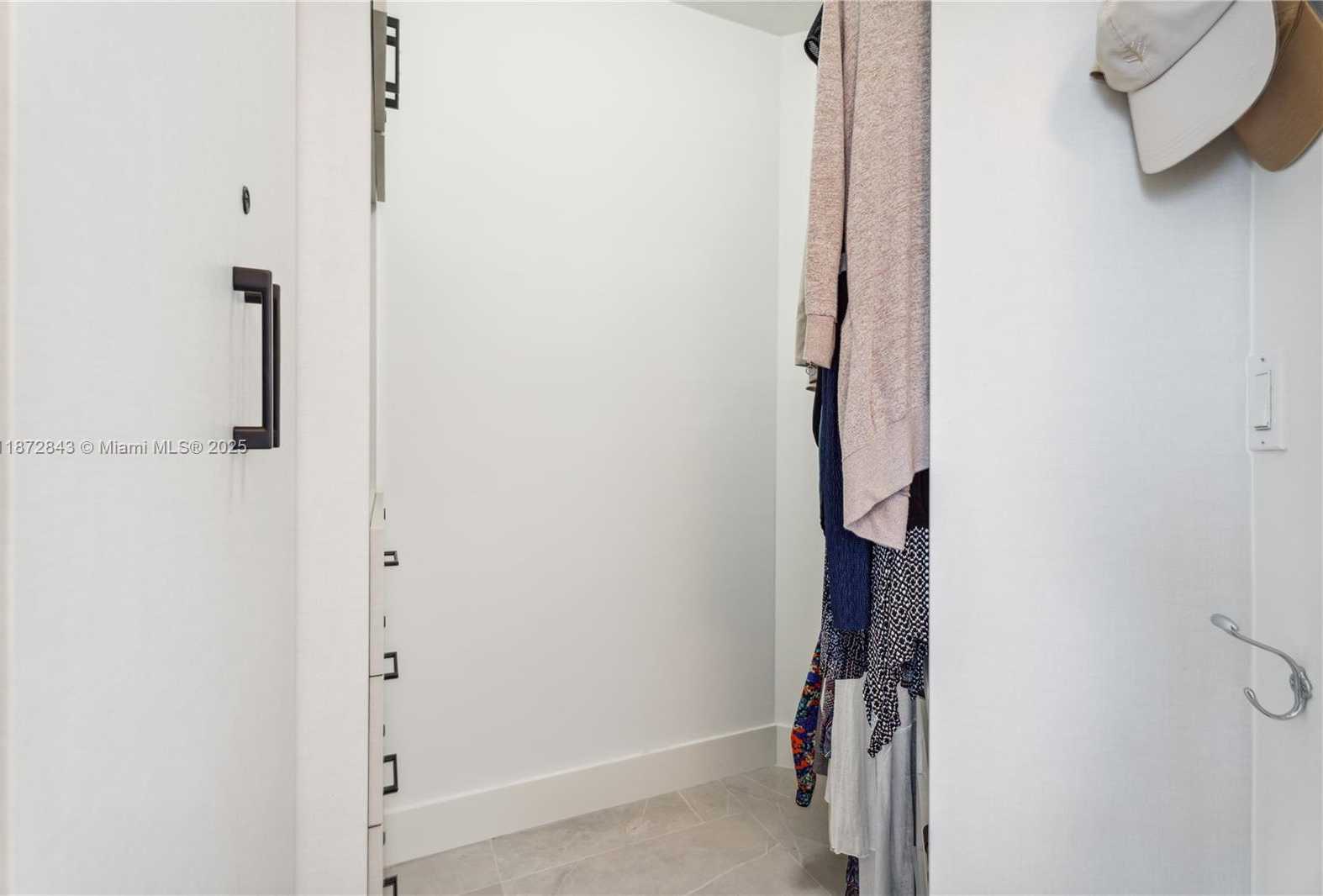 Small Image of 16699 COLLINS AVE+ONE SELF PARKING #4110, Sunny Isles Beach Number 11