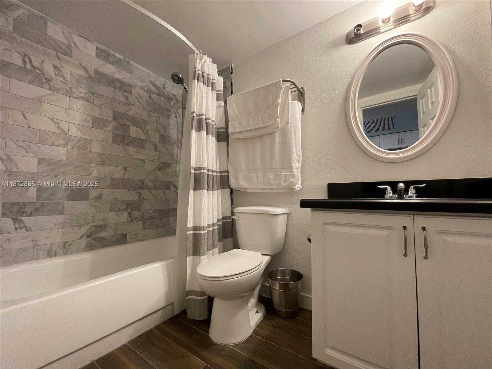 Small Image of 19201 COLLINS AVE #504, Sunny Isles Beach Number 19