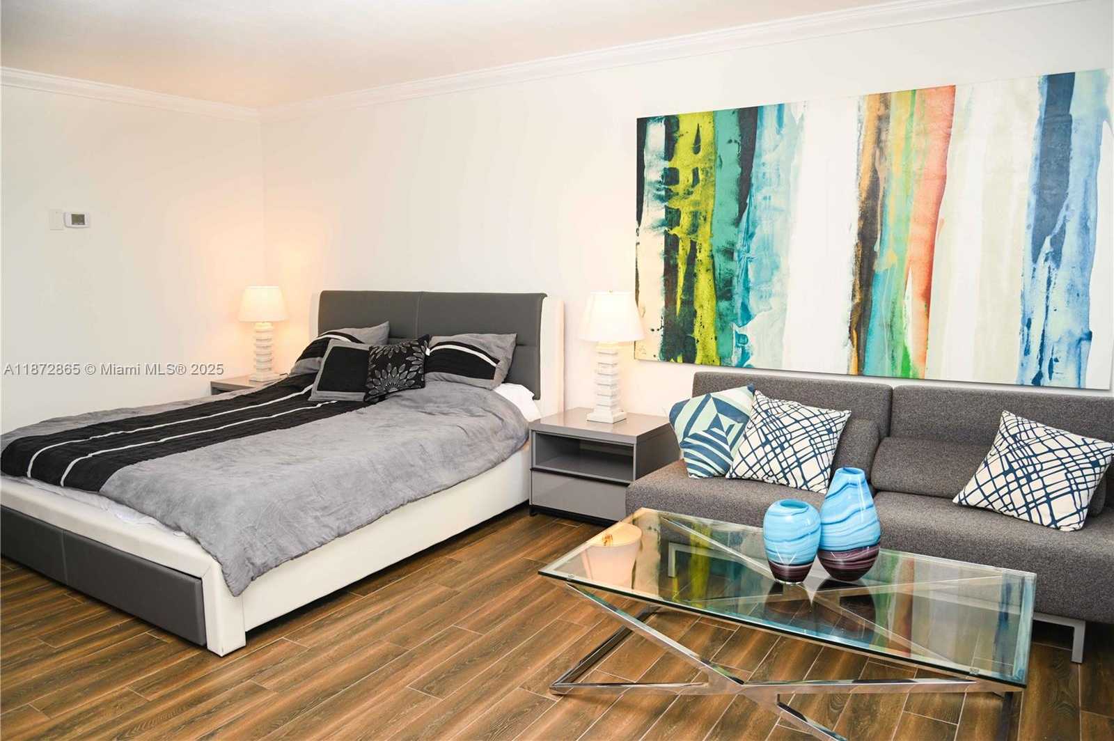 Small Image of 19201 COLLINS AVE #504, Sunny Isles Beach Number 3